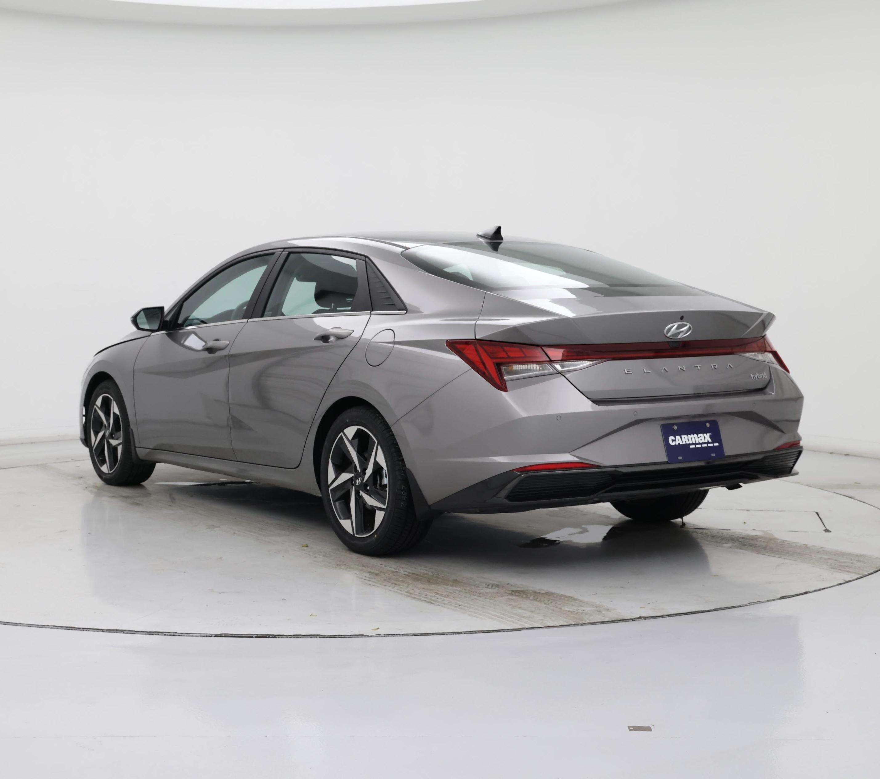 Thumbnail: 2023 Hyundai Elantra - 2