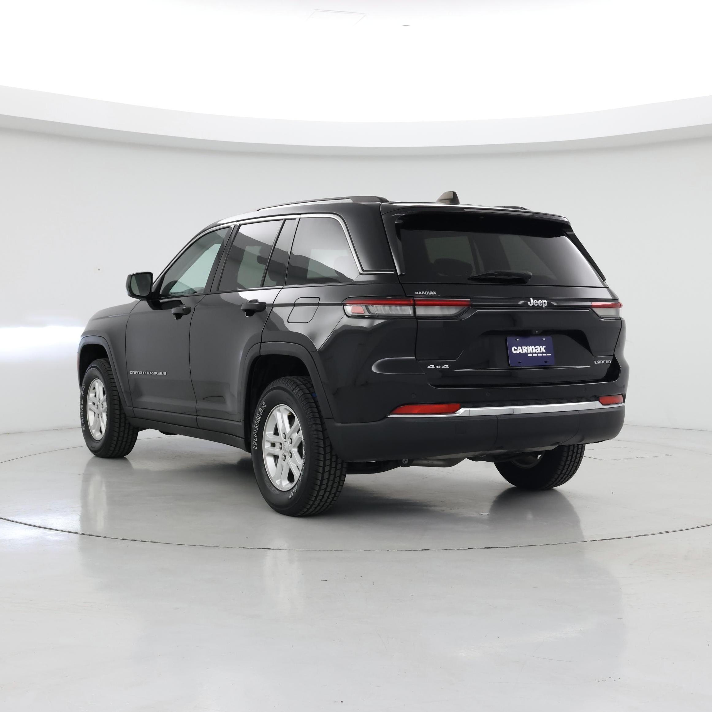 Thumbnail: 2023 Jeep Grand Cherokee - 2