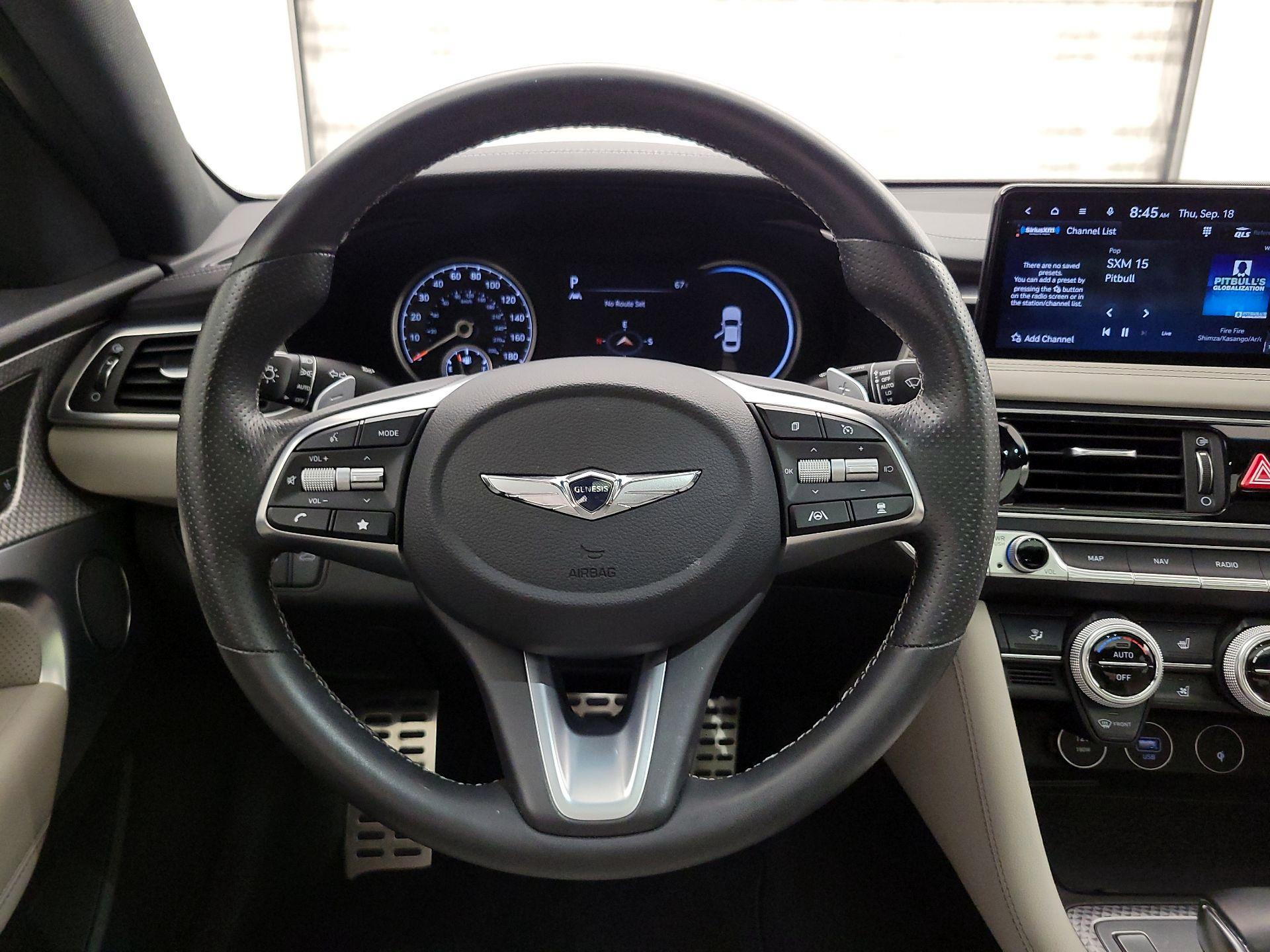 Thumbnail: 2023 Genesis G70 - 10