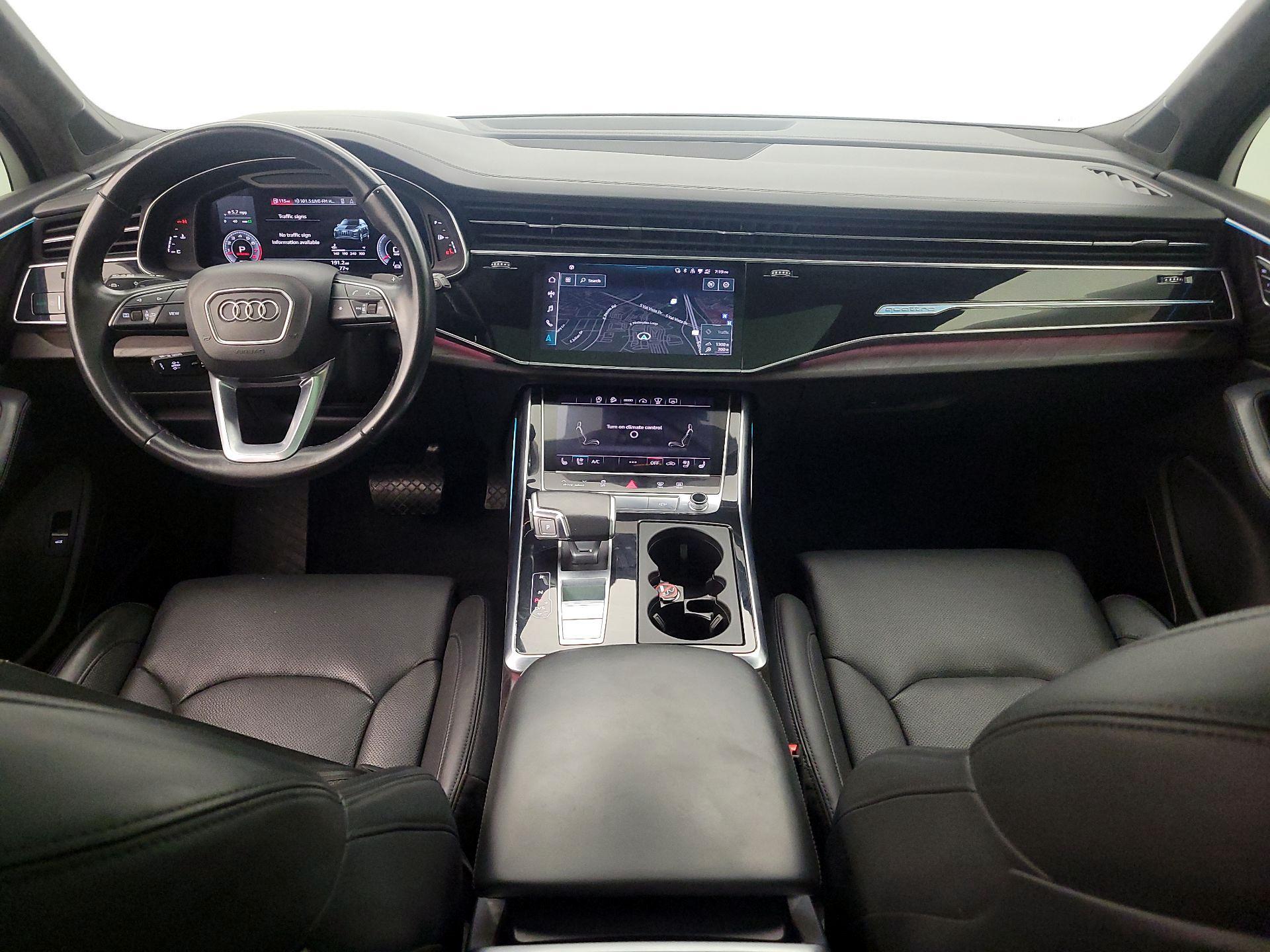 Thumbnail: 2022 Audi Q7 - 9