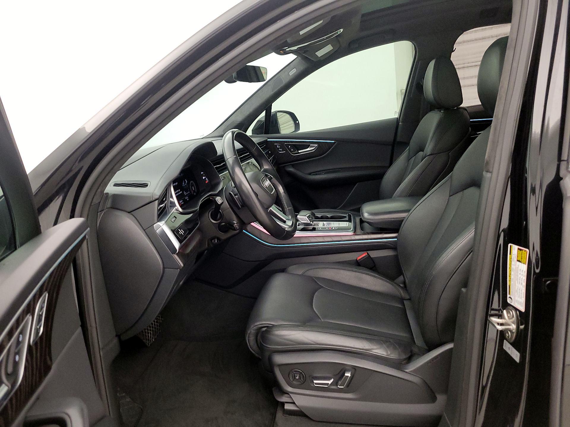 Thumbnail: 2022 Audi Q7 - 11