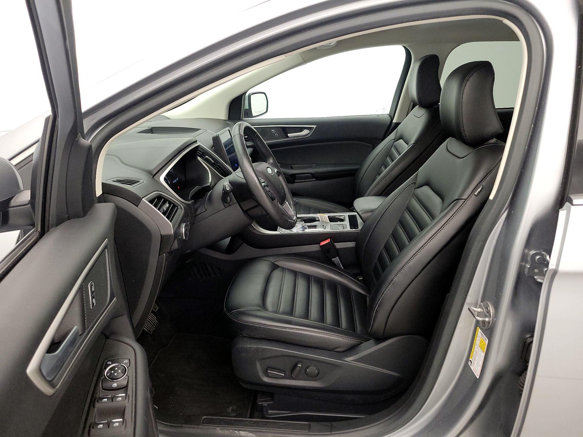 Thumbnail: 2021 Ford Edge - 11