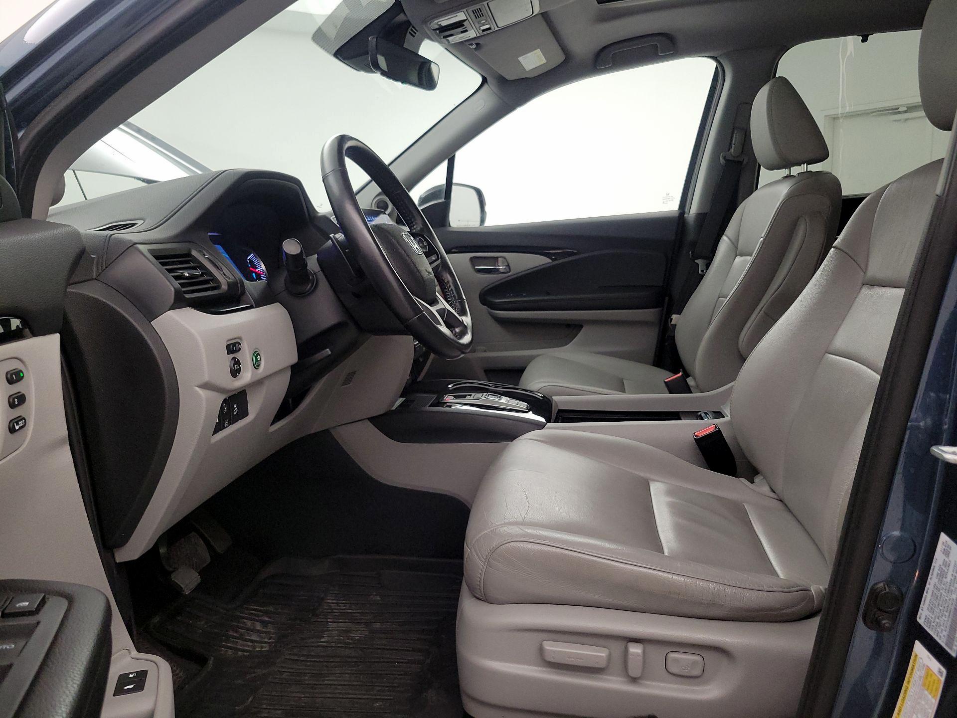 Thumbnail: 2021 Honda Pilot - 11