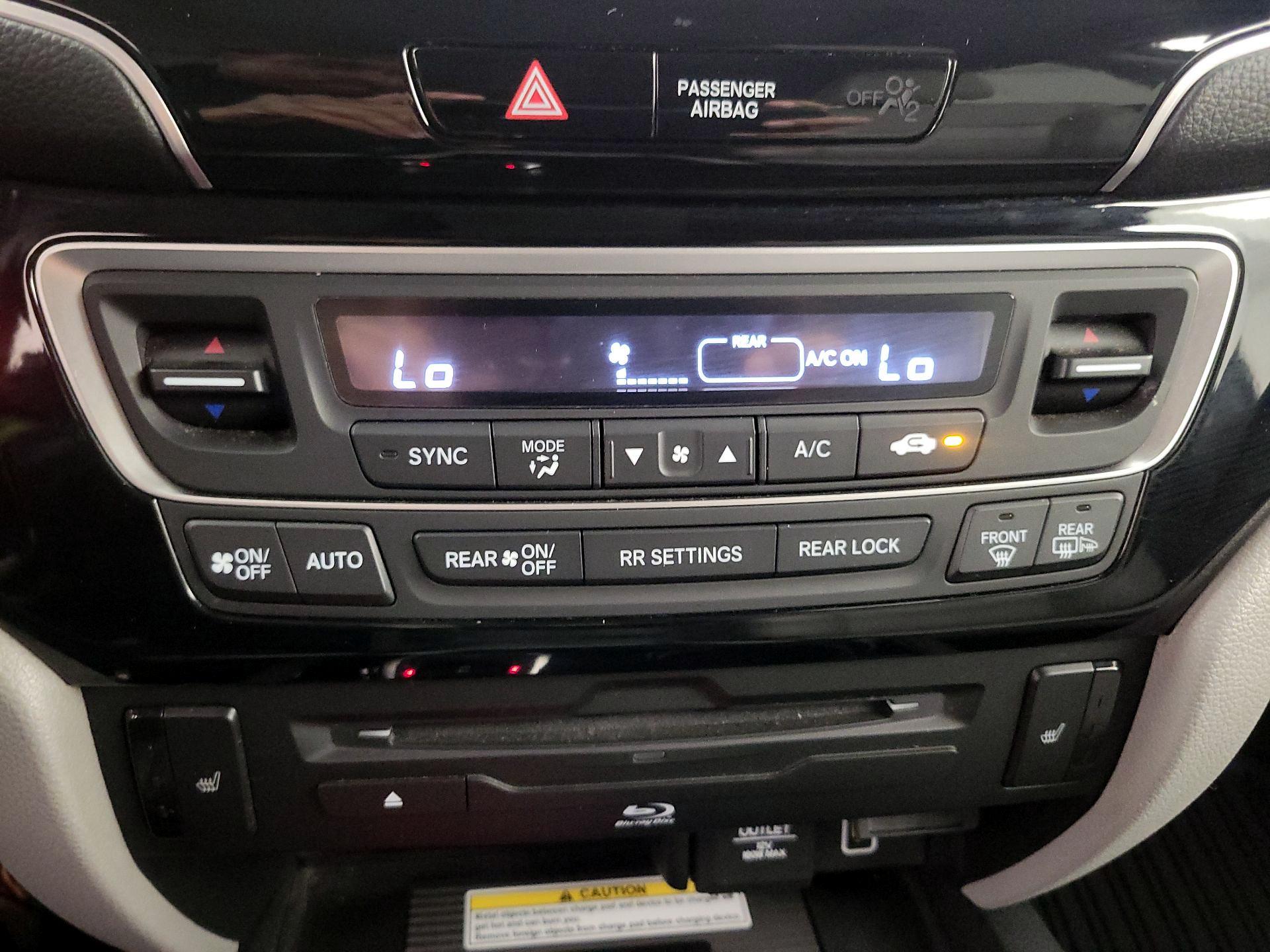 Thumbnail: 2021 Honda Pilot - 17