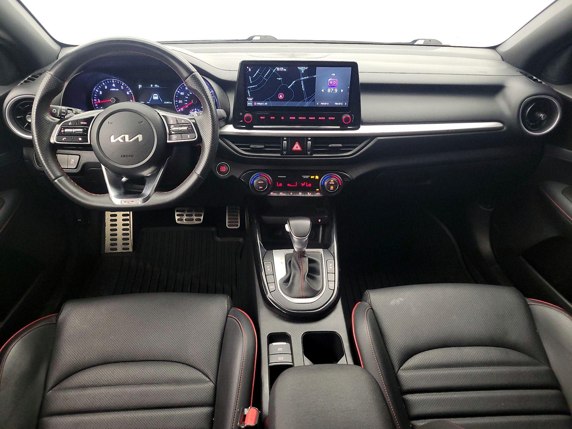 Thumbnail: 2022 Kia Forte - 9