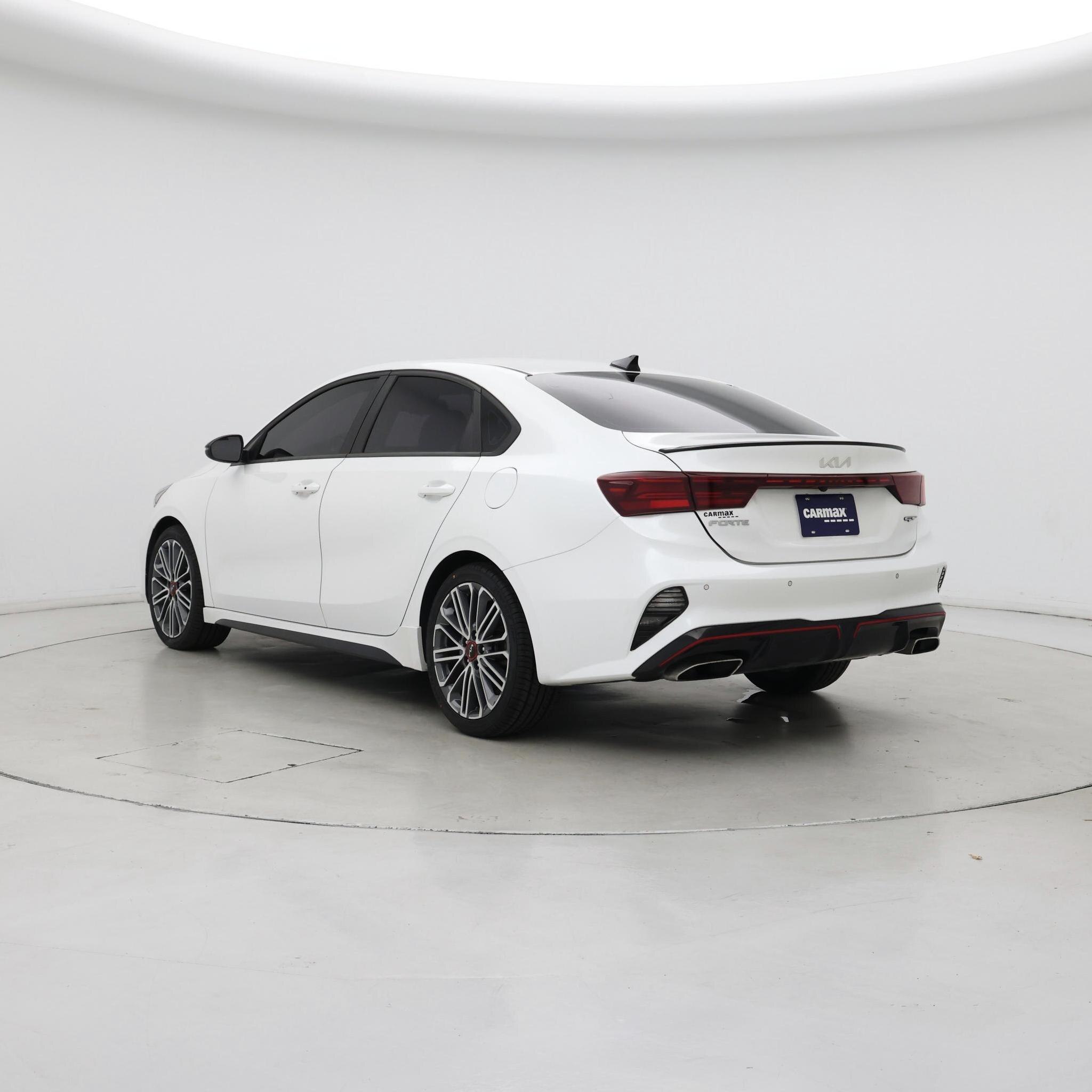 Thumbnail: 2022 Kia Forte - 2