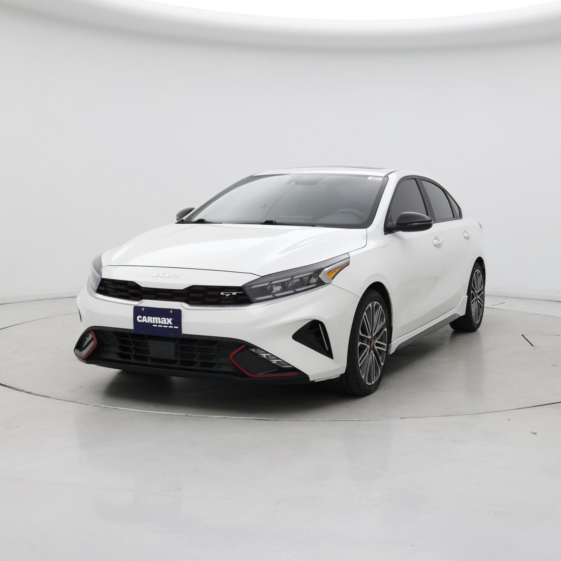 Thumbnail: 2022 Kia Forte - 4