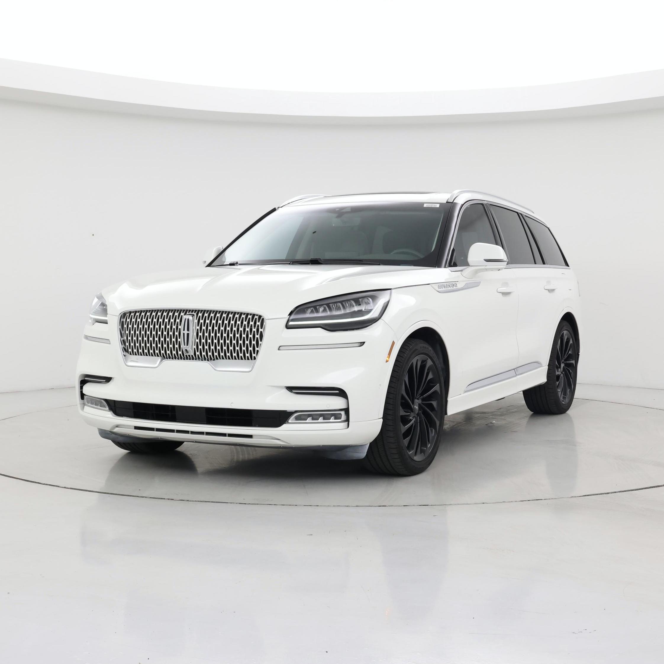Thumbnail: 2021 Lincoln Aviator - 4