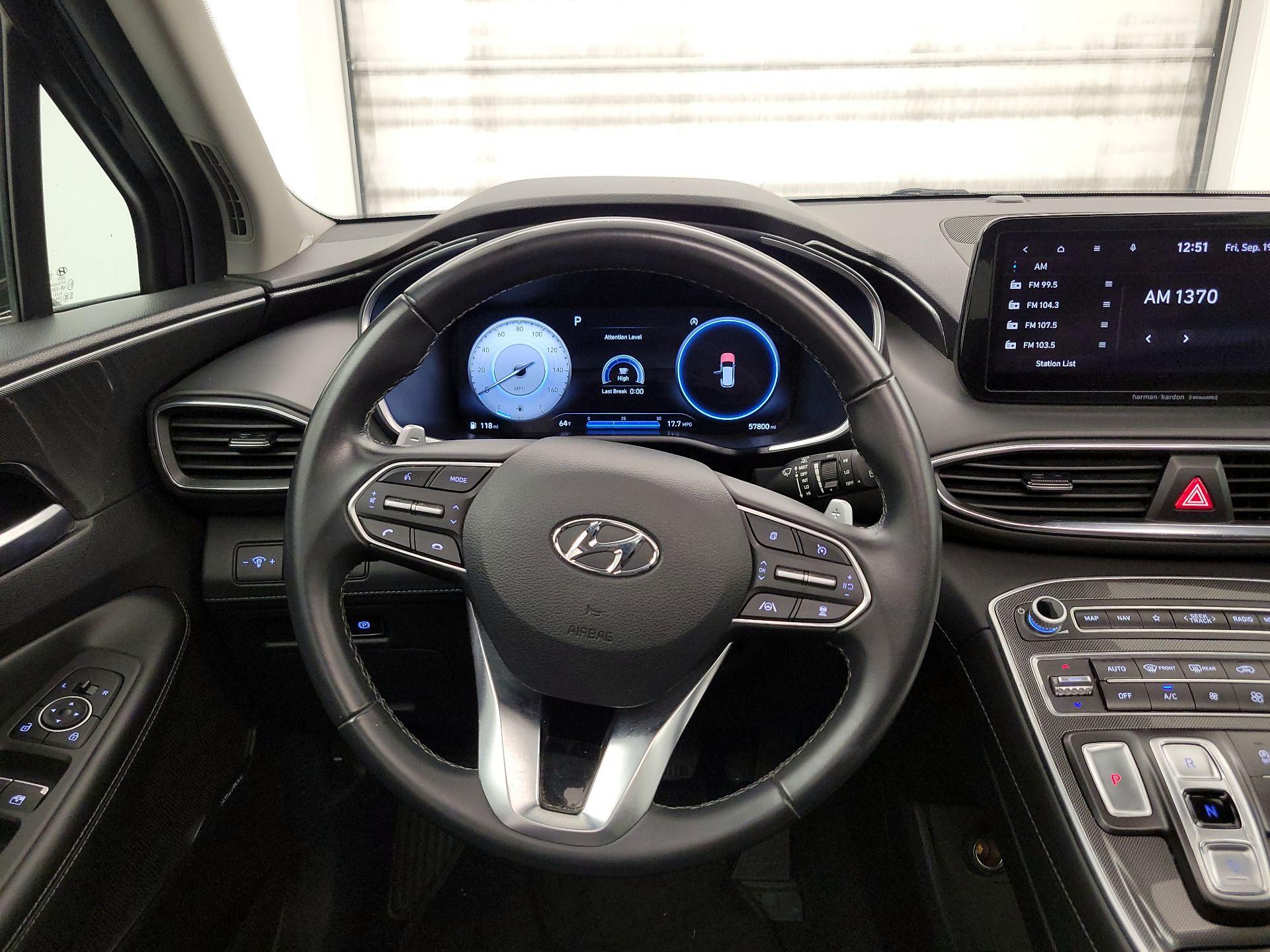 Thumbnail: 2023 Hyundai Santa Fe - 10