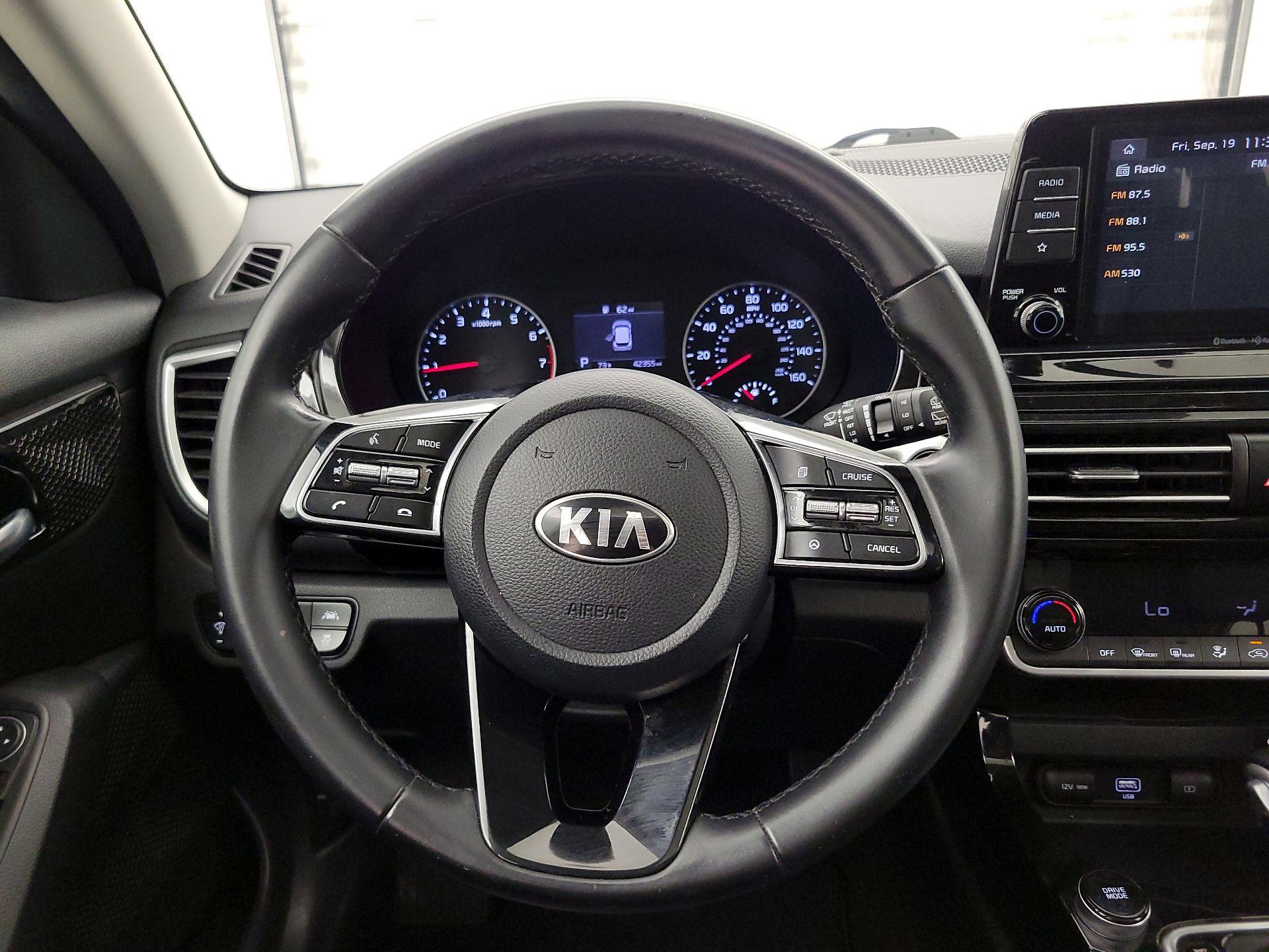 Thumbnail: 2021 Kia Seltos - 10