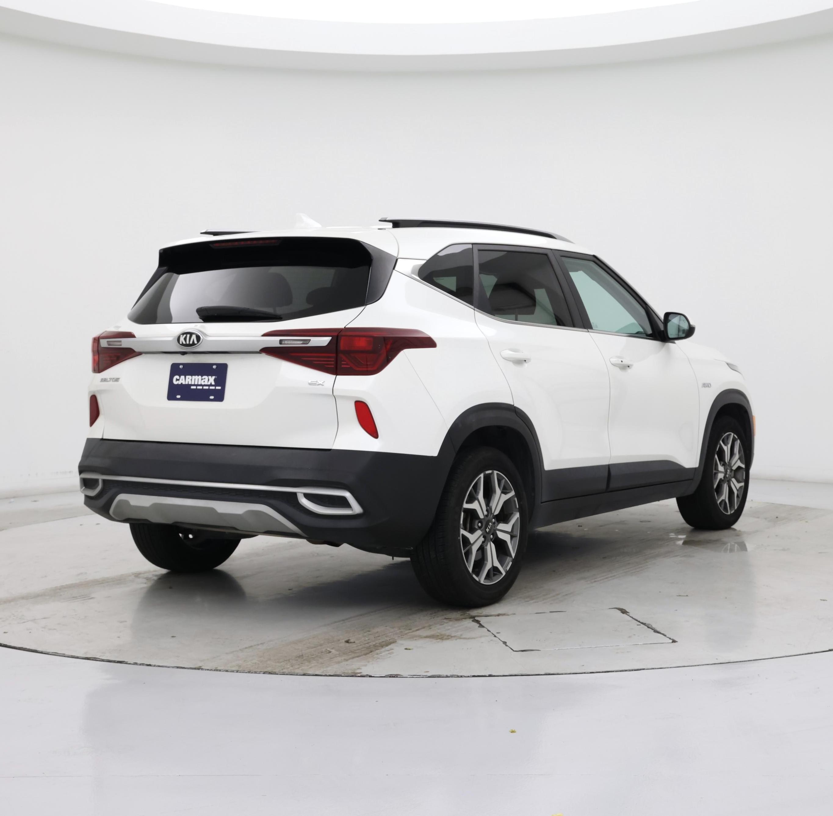 Thumbnail: 2021 Kia Seltos - 8