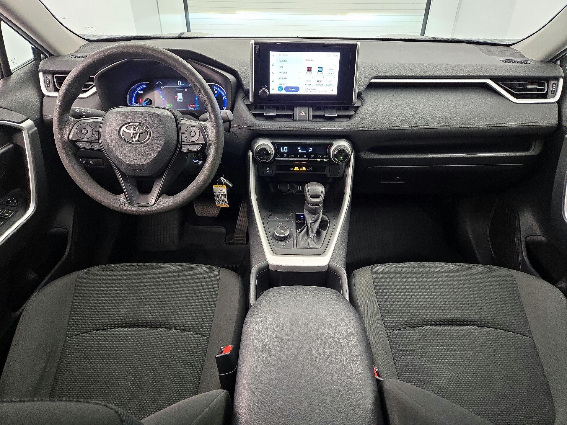 Thumbnail: 2023 Toyota RAV4 - 9