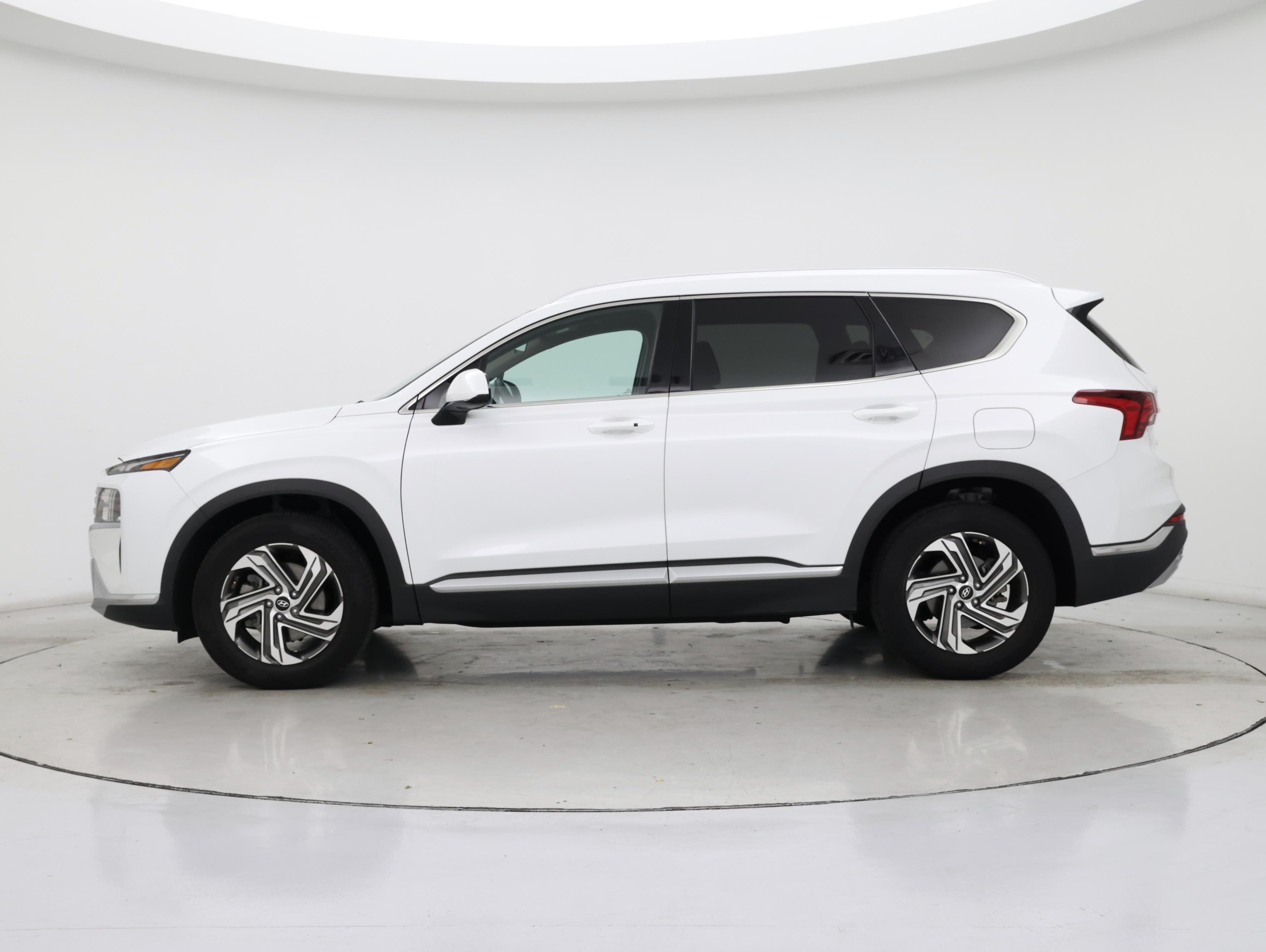 Thumbnail: 2022 Hyundai Santa Fe - 3