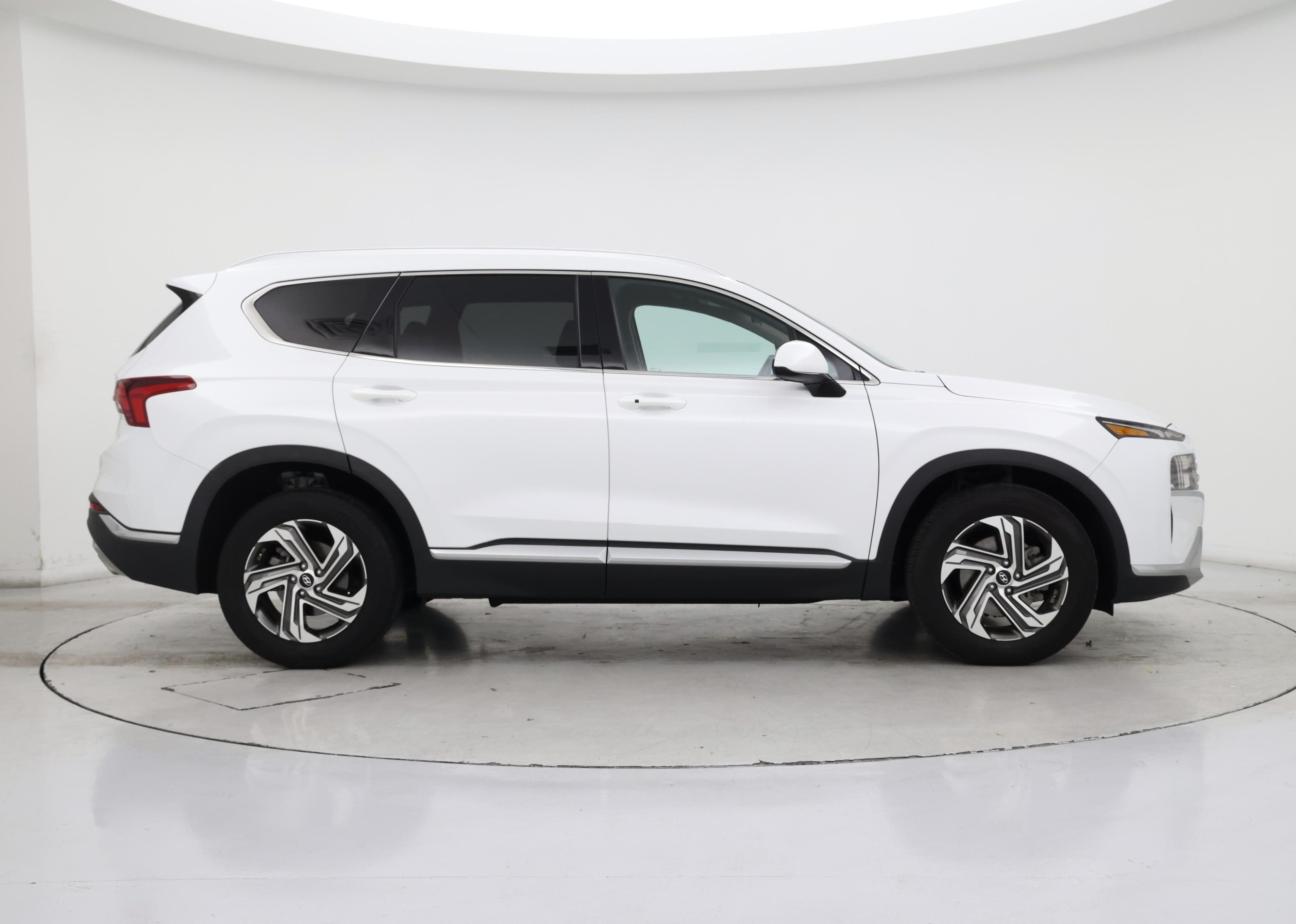 Thumbnail: 2022 Hyundai Santa Fe - 7