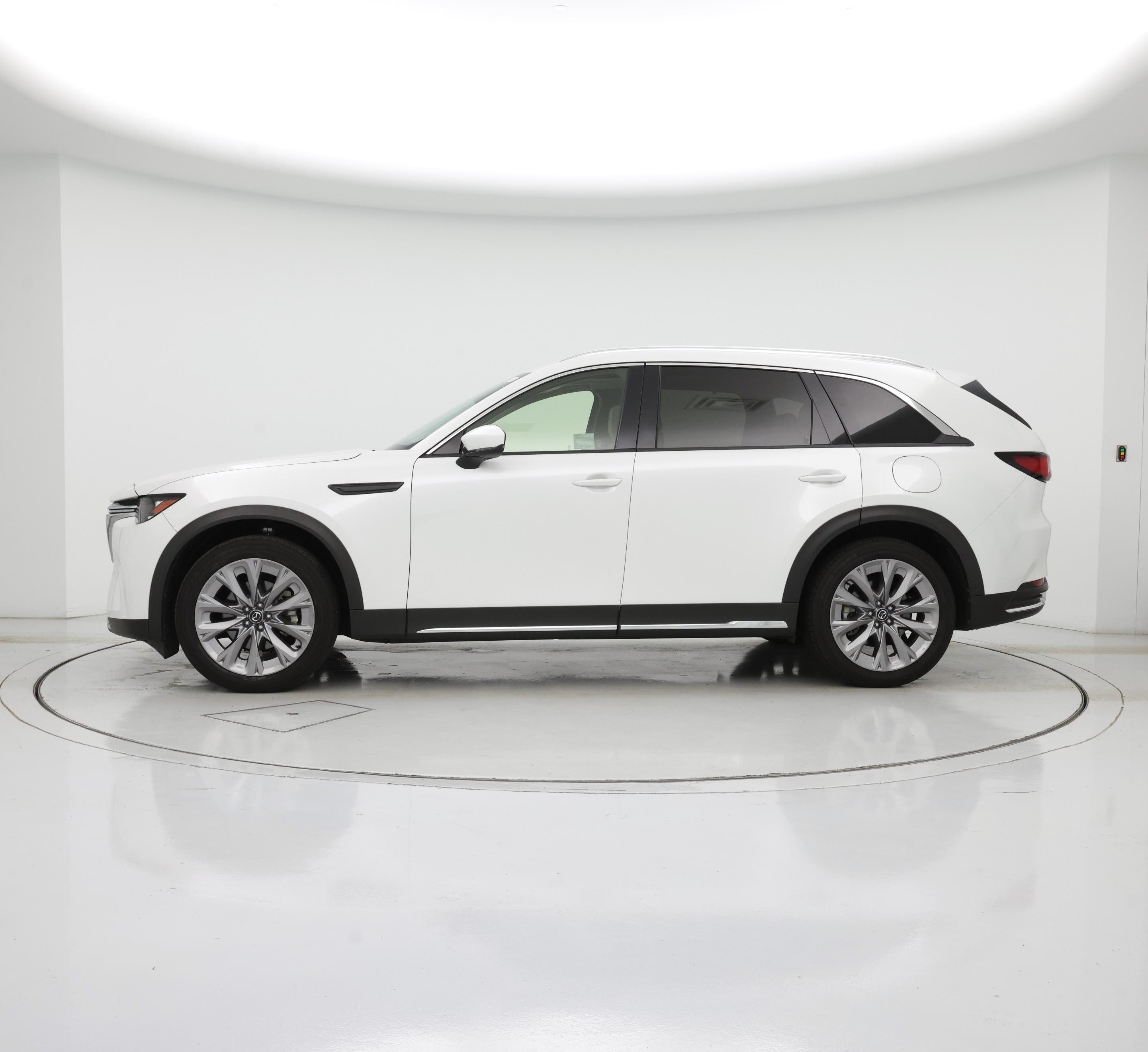 Thumbnail: 2024 Mazda CX-90 - 3