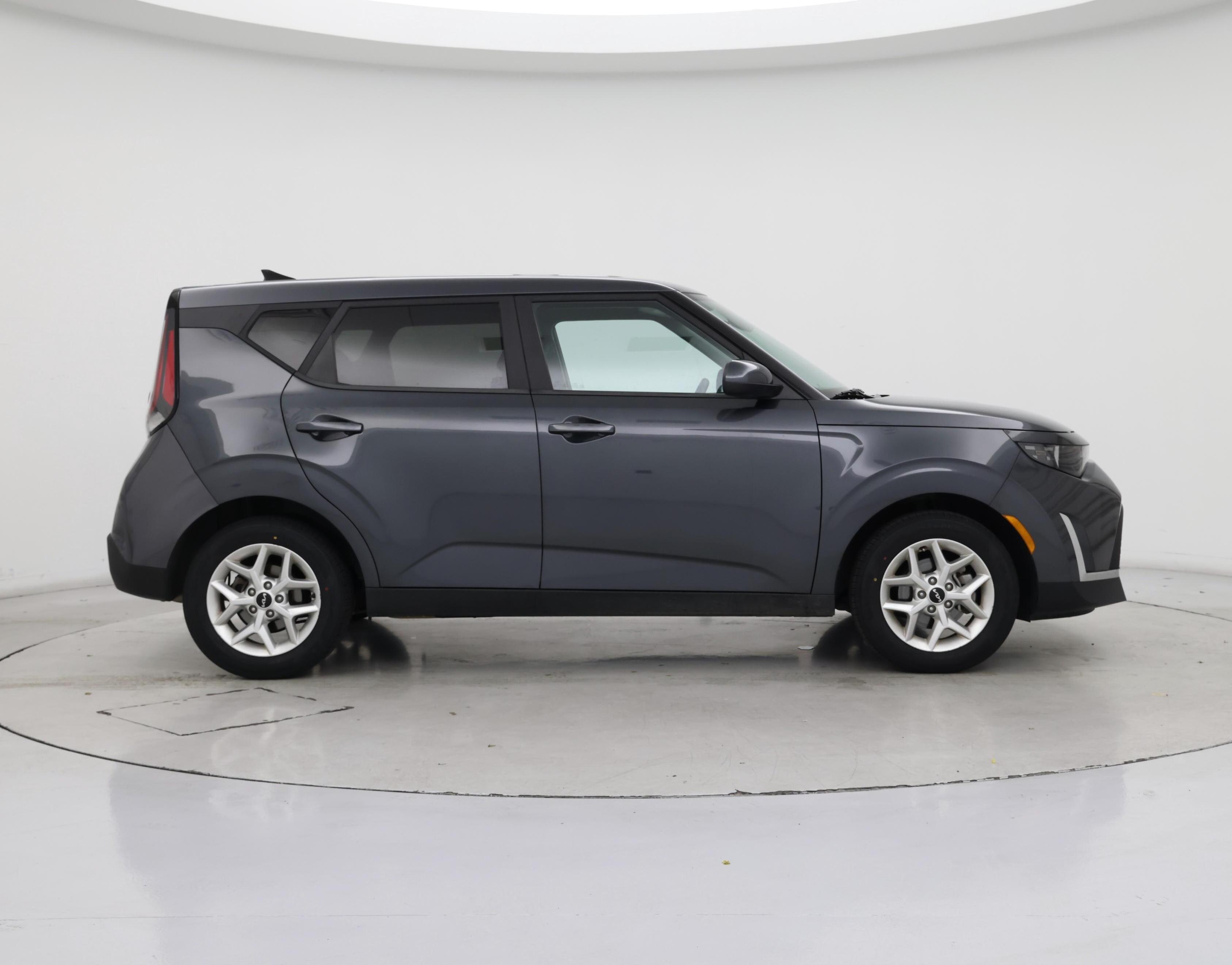 Thumbnail: 2023 Kia Soul - 7