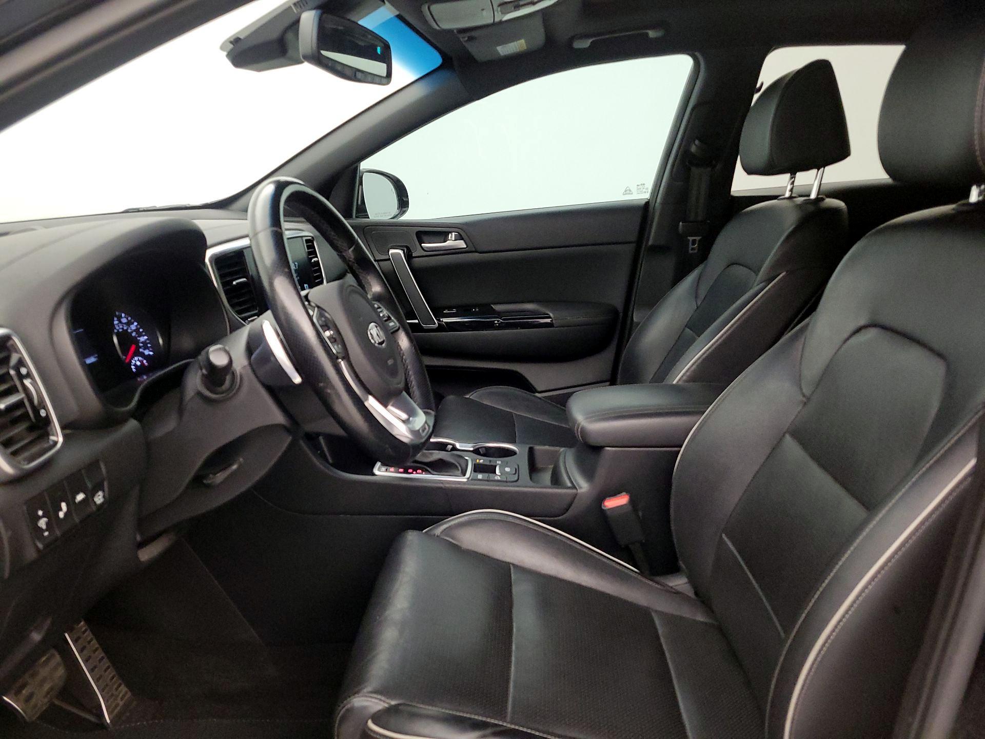 Thumbnail: 2022 Kia Sportage - 11
