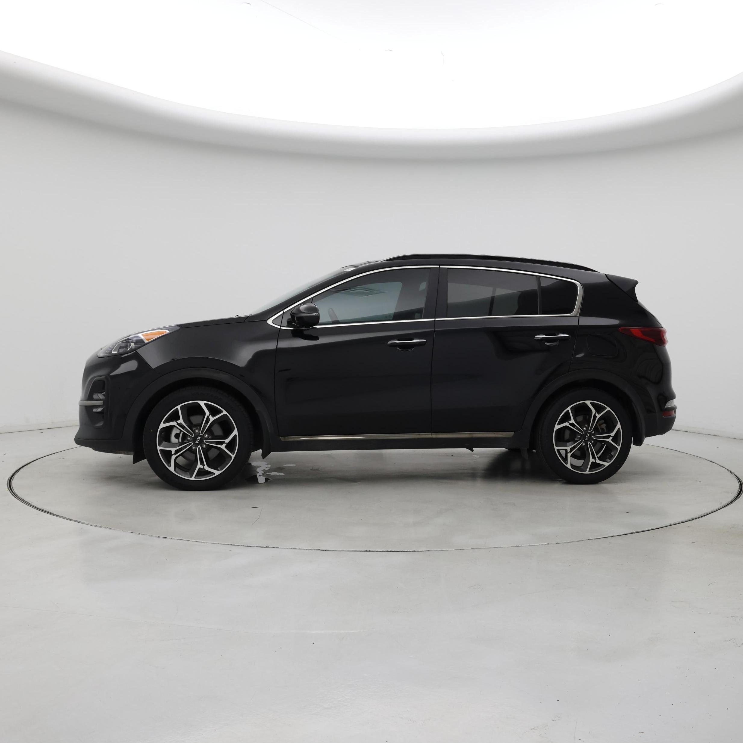 Thumbnail: 2022 Kia Sportage - 3
