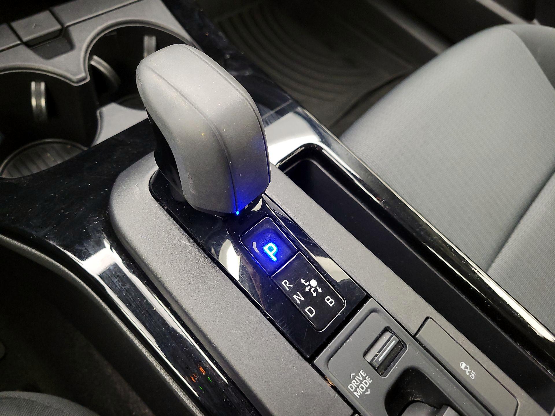 Thumbnail: 2023 Toyota Prius - 17