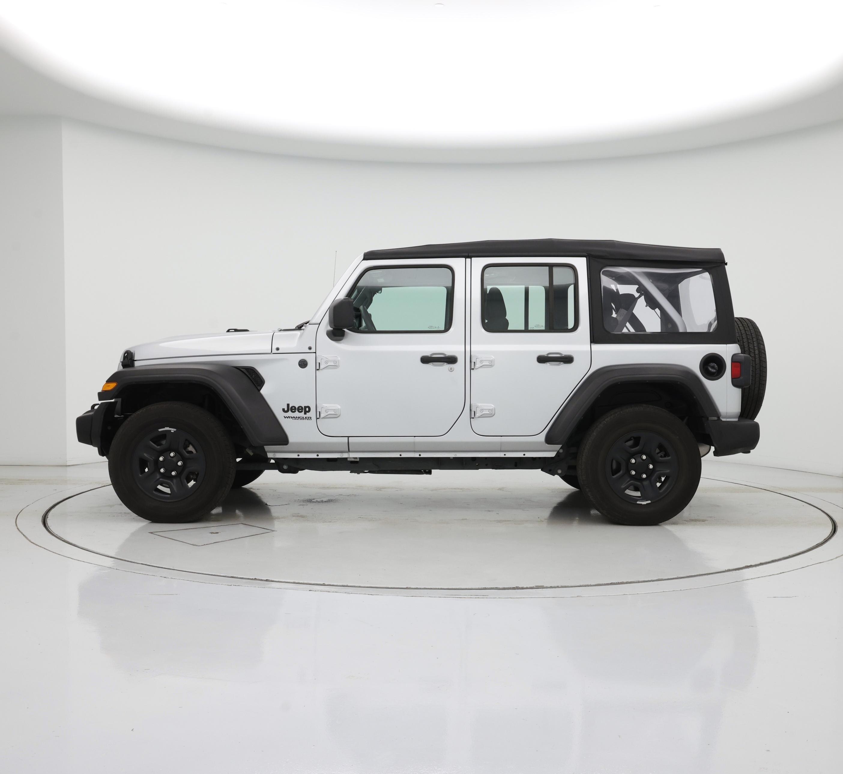 Thumbnail: 2022 Jeep Wrangler - 3