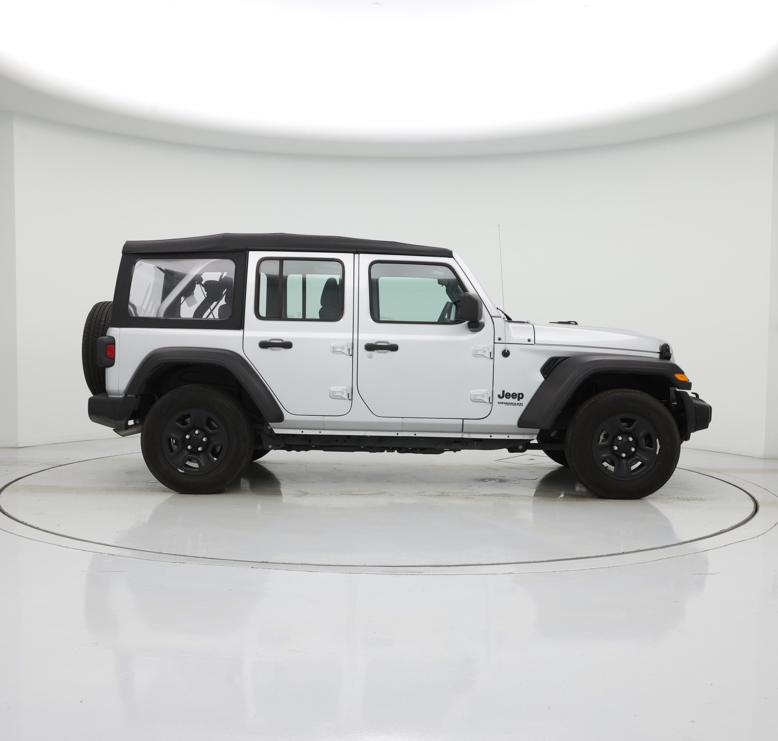 Thumbnail: 2022 Jeep Wrangler - 7