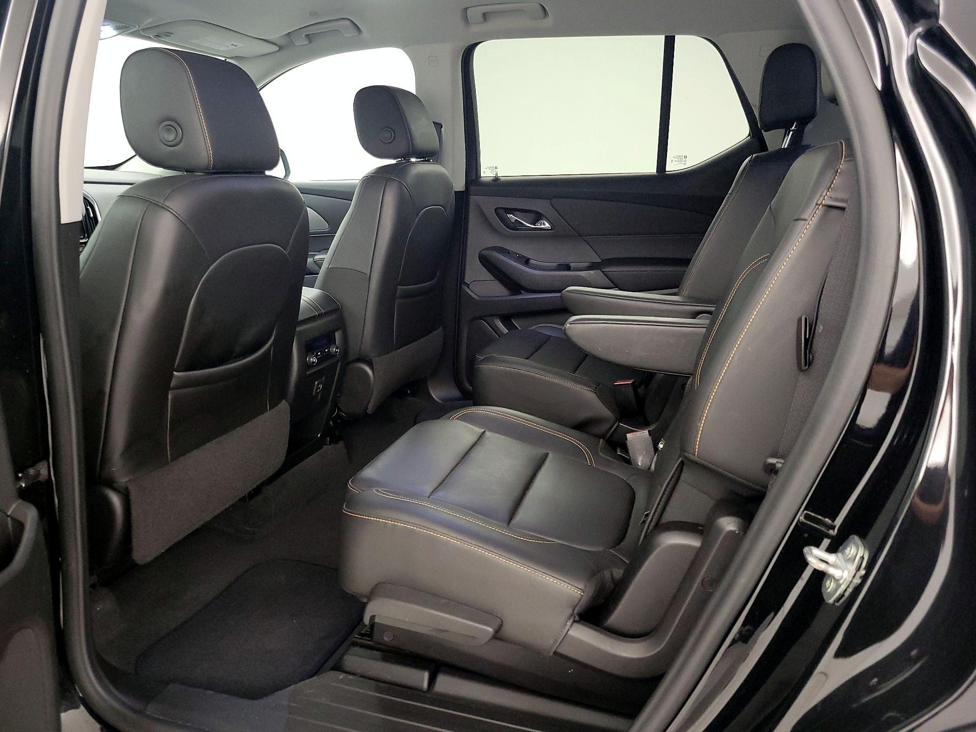 Thumbnail: 2021 Chevrolet Traverse - 19