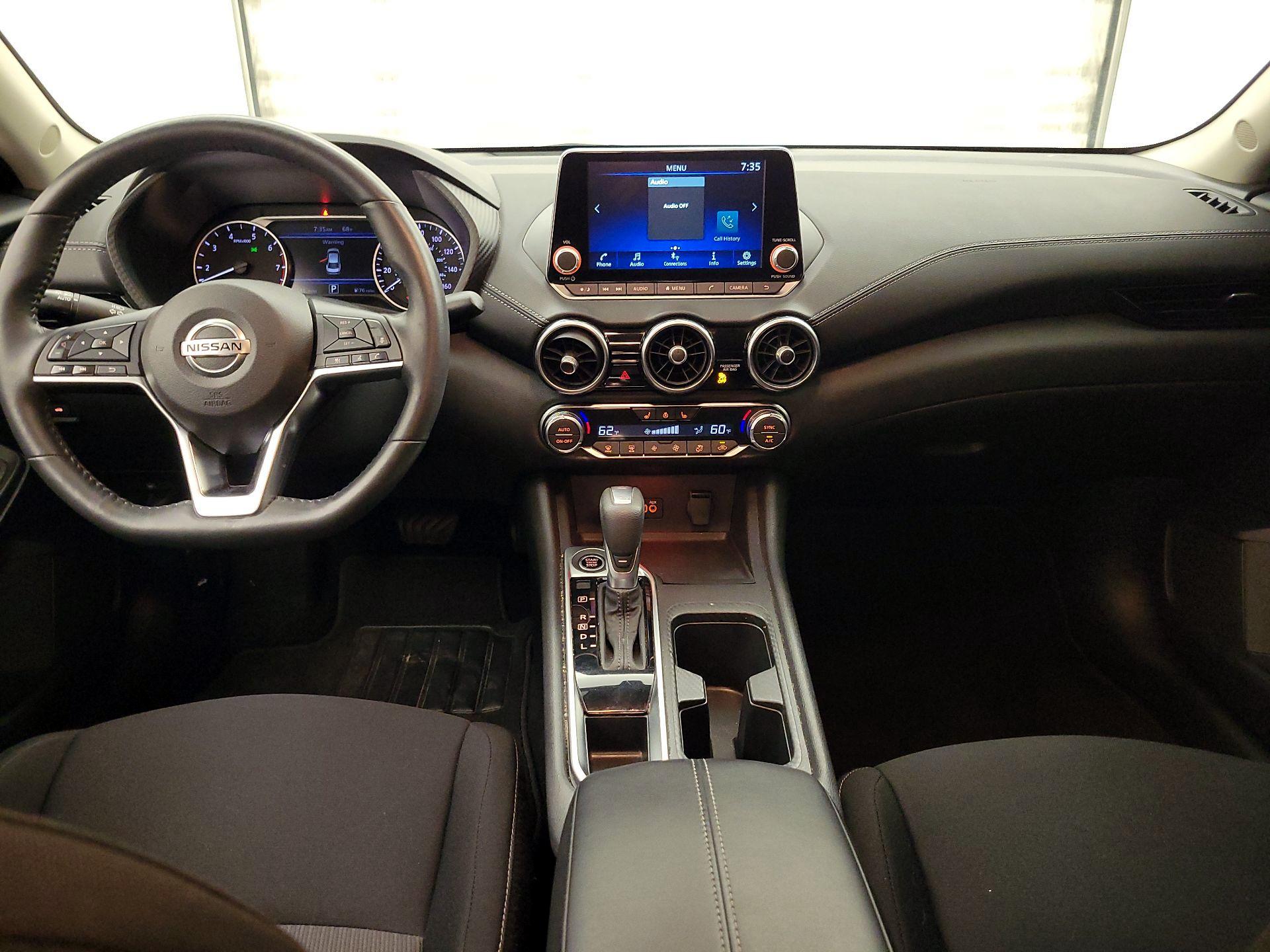 Thumbnail: 2023 Nissan Sentra - 9