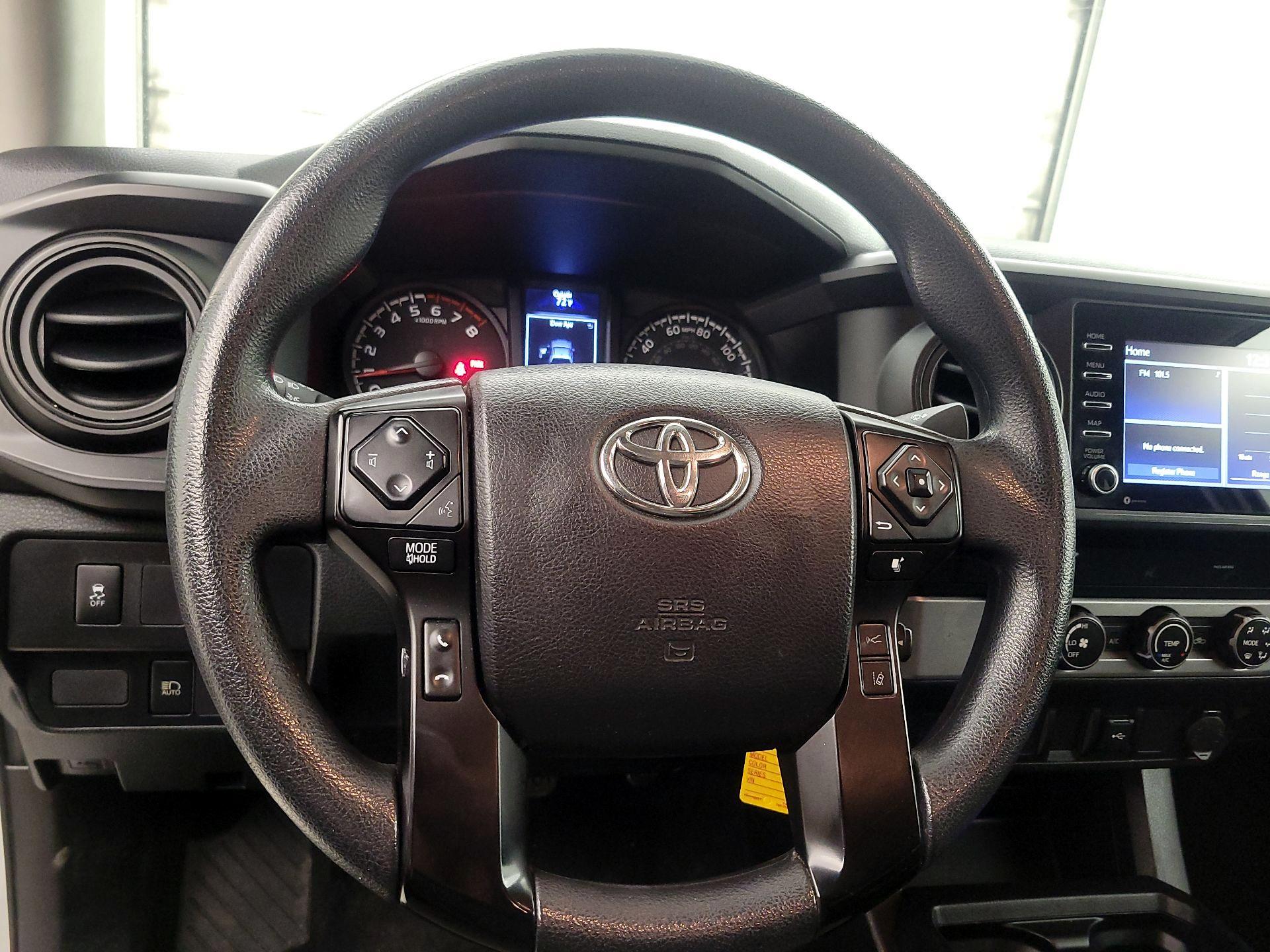 Thumbnail: 2021 Toyota Tacoma - 10