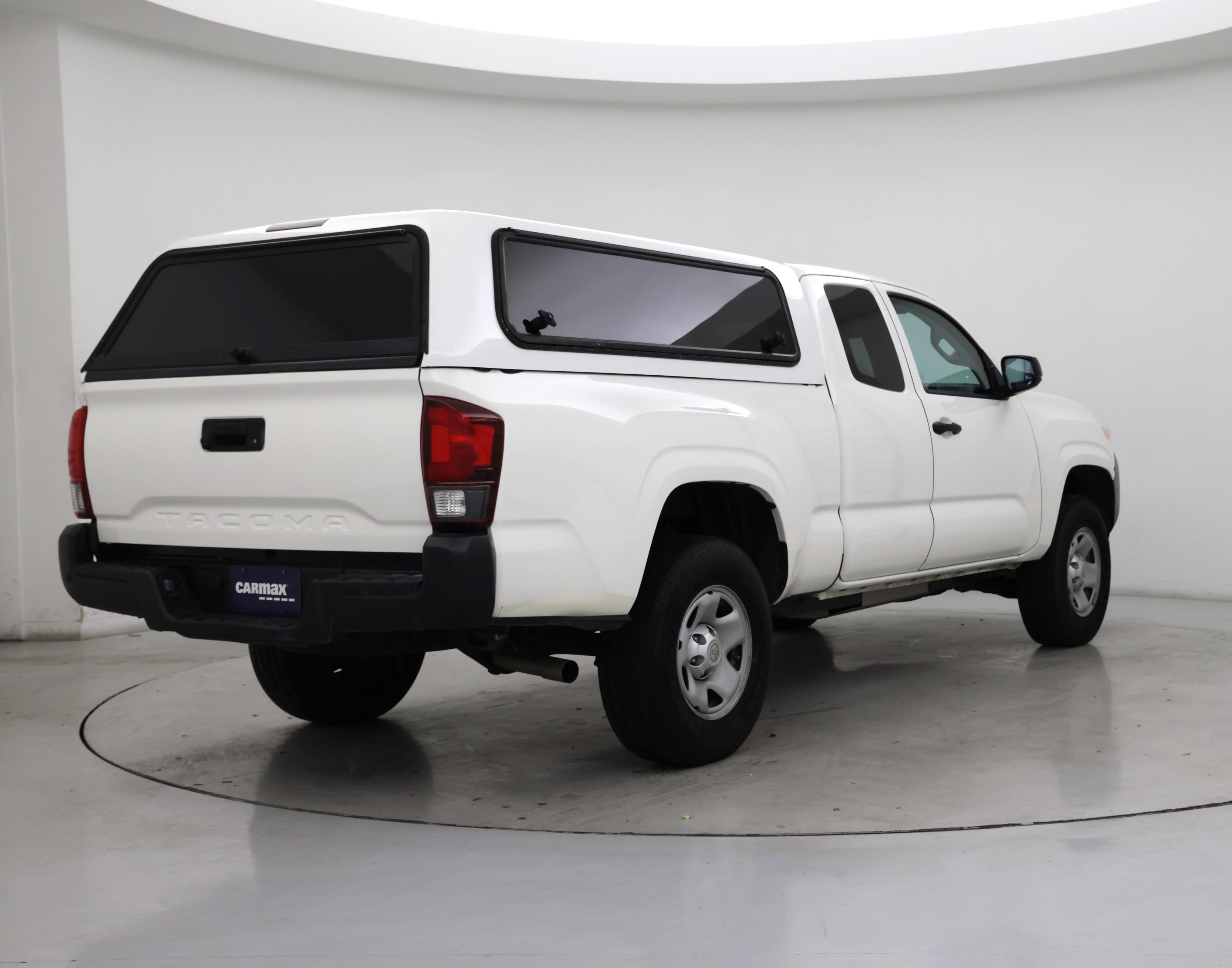 Thumbnail: 2021 Toyota Tacoma - 8