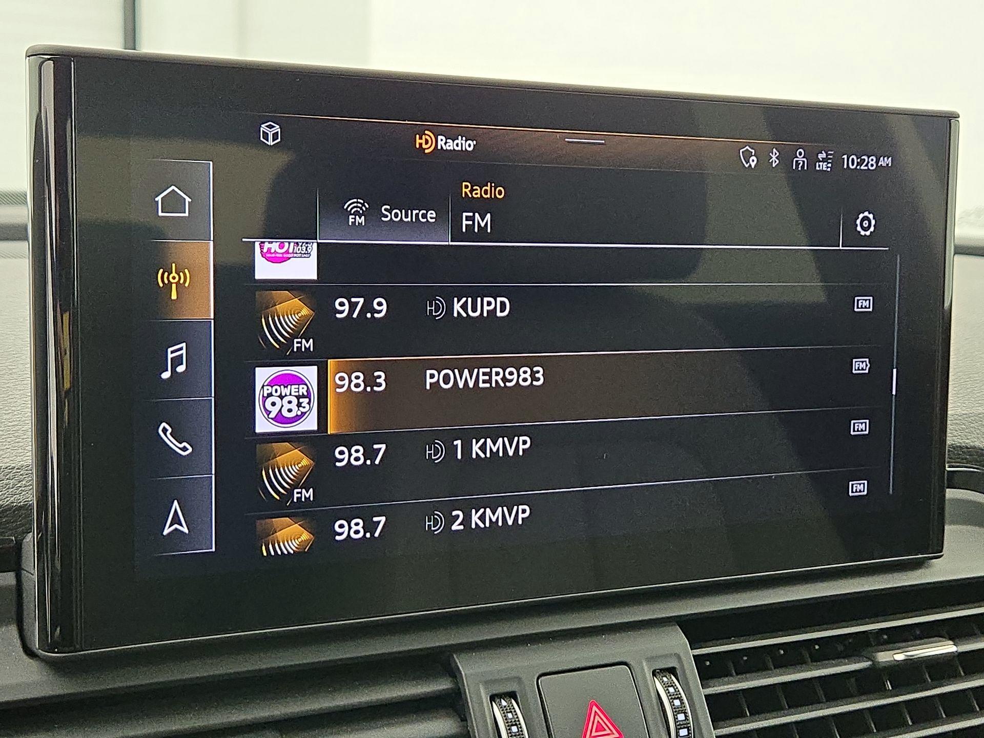 Thumbnail: 2022 Audi Q5 - 15