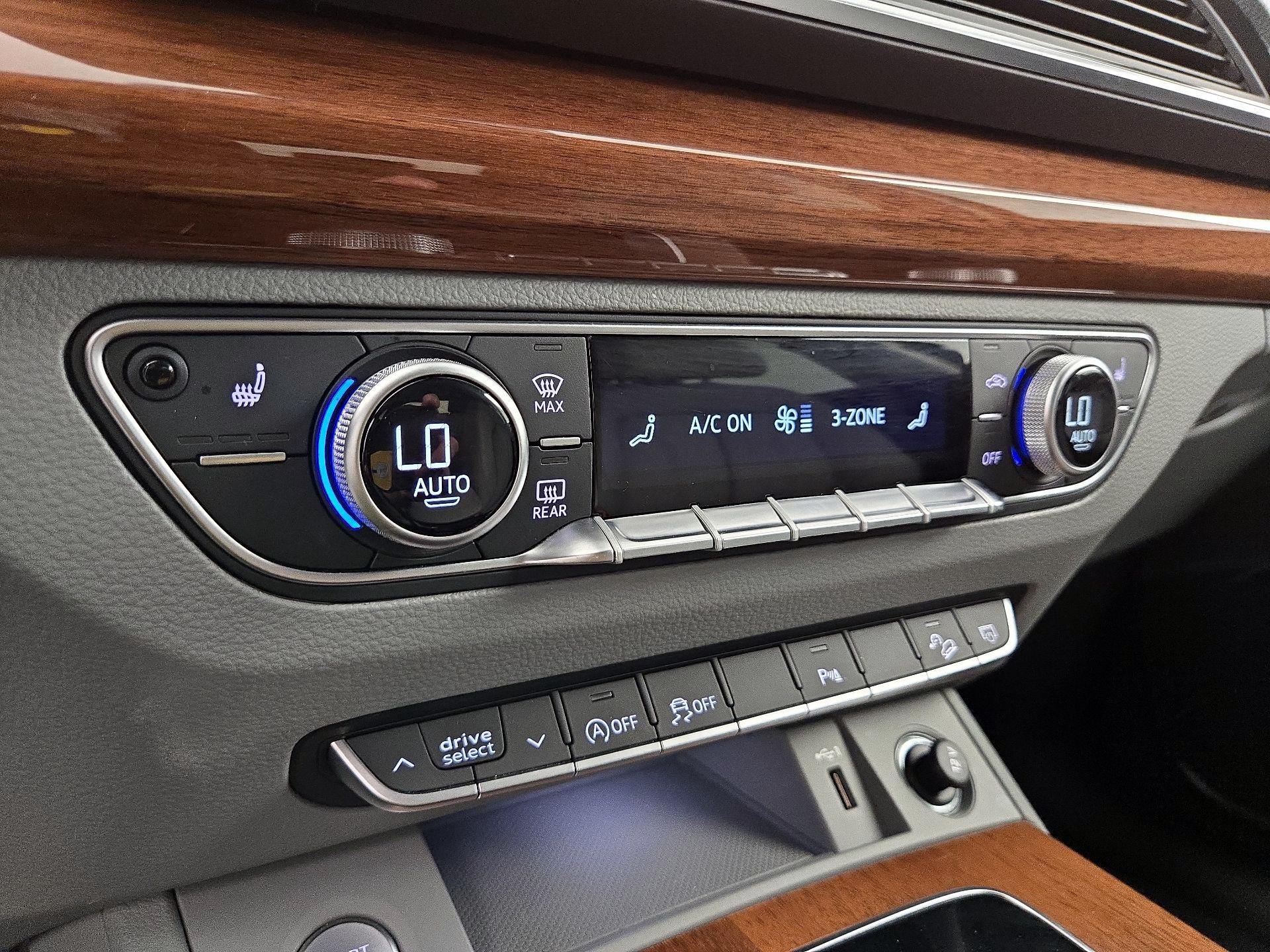 Thumbnail: 2022 Audi Q5 - 16