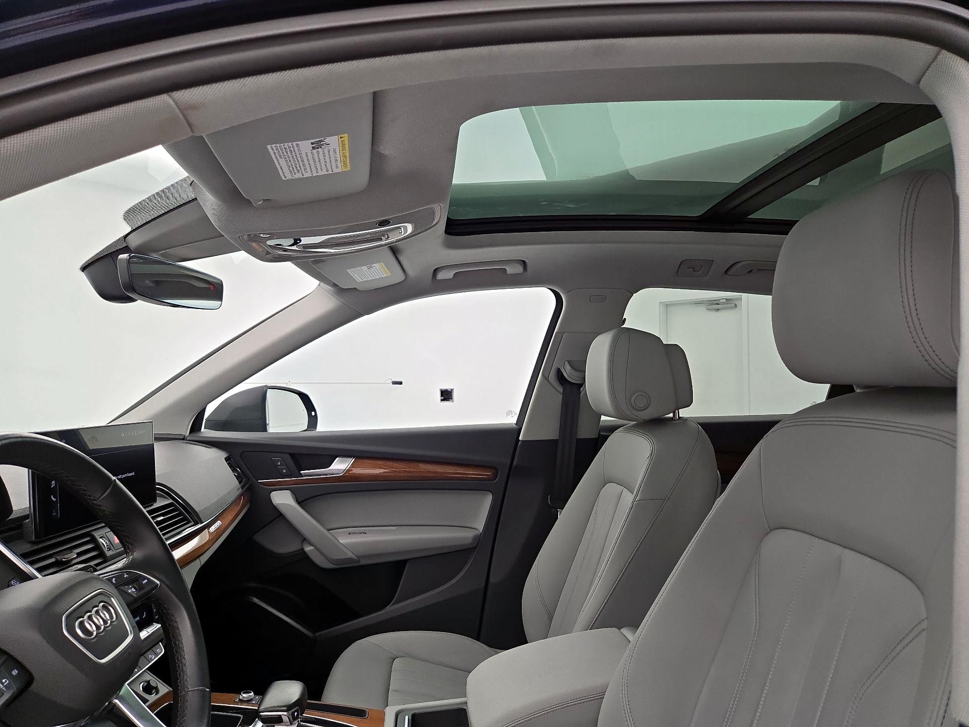 Thumbnail: 2022 Audi Q5 - 19