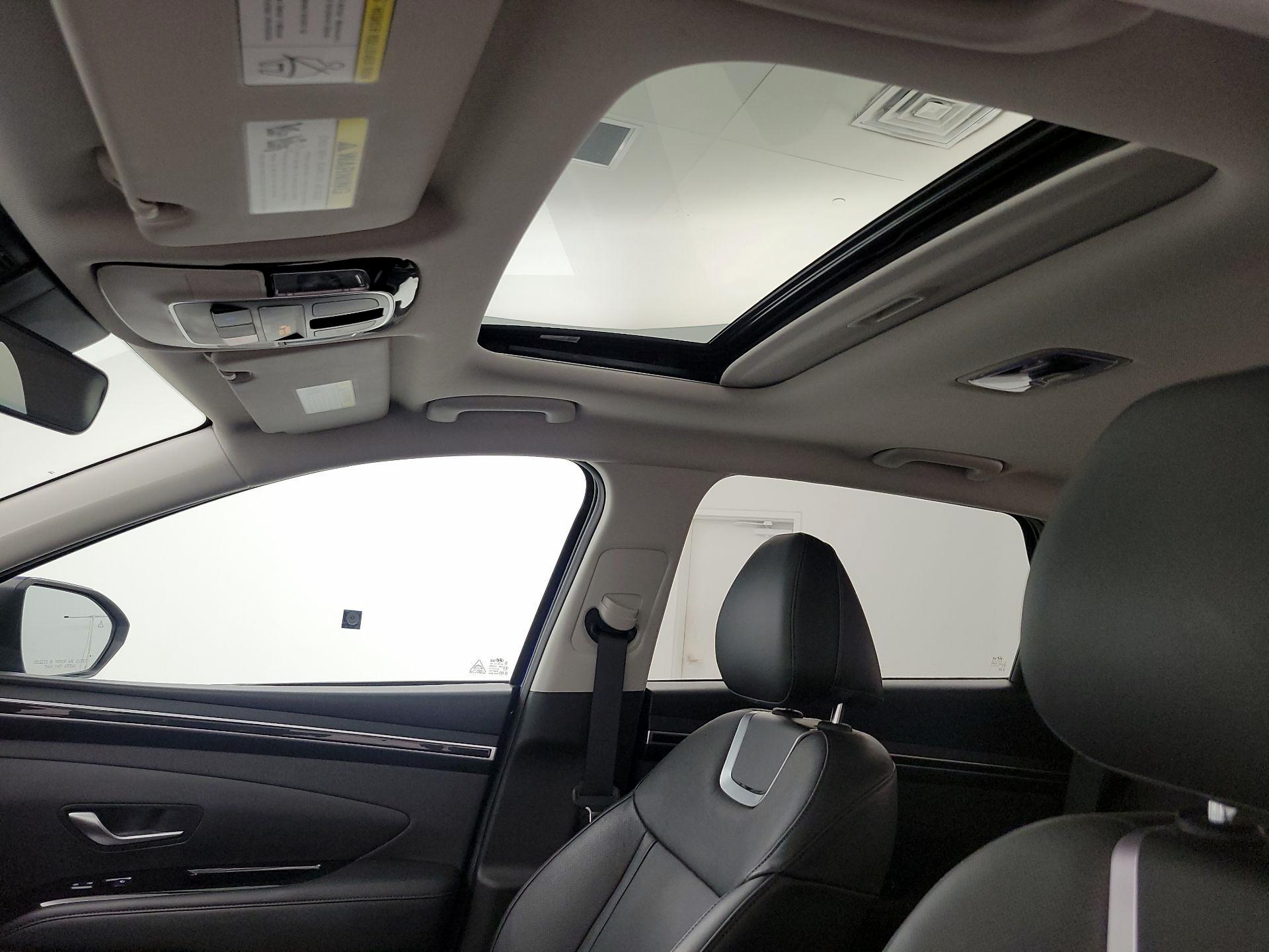 Thumbnail: 2022 Hyundai Tucson - 19