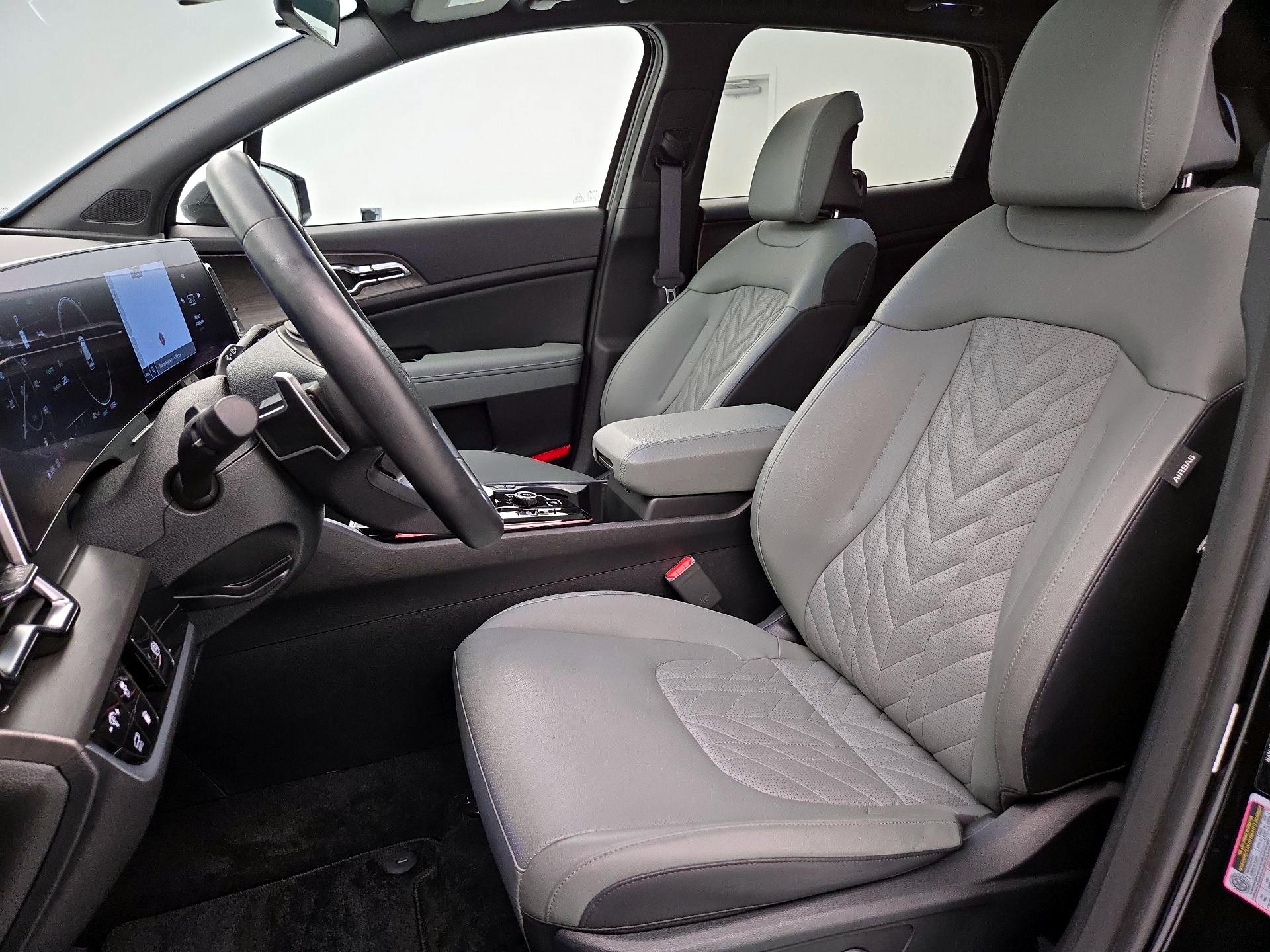 Thumbnail: 2023 Kia Sportage - 11