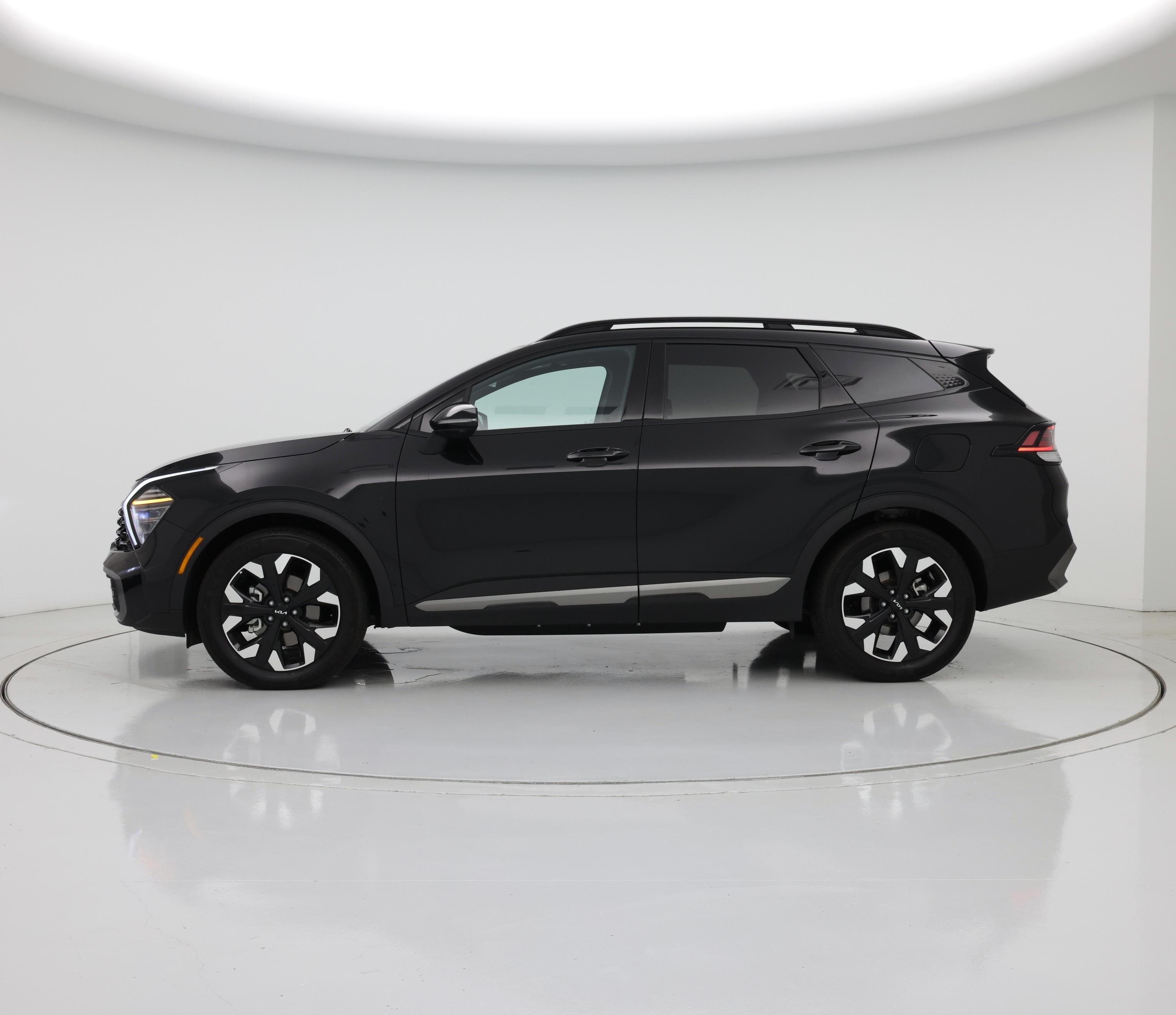 Thumbnail: 2023 Kia Sportage - 3