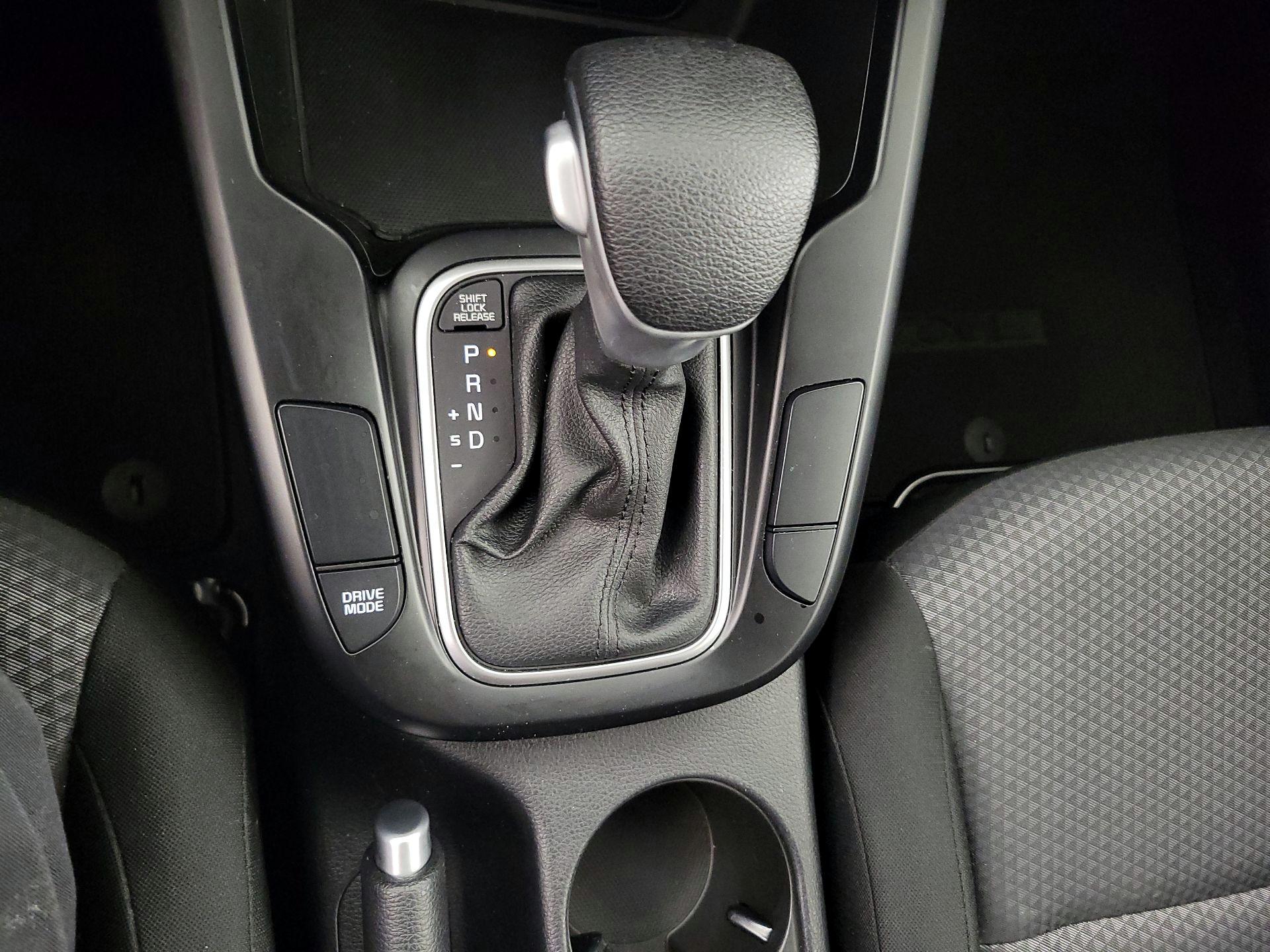 Thumbnail: 2023 Kia Soul - 17