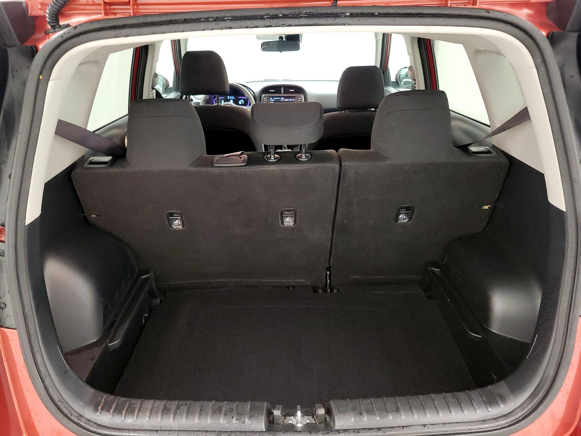 Thumbnail: 2023 Kia Soul - 20