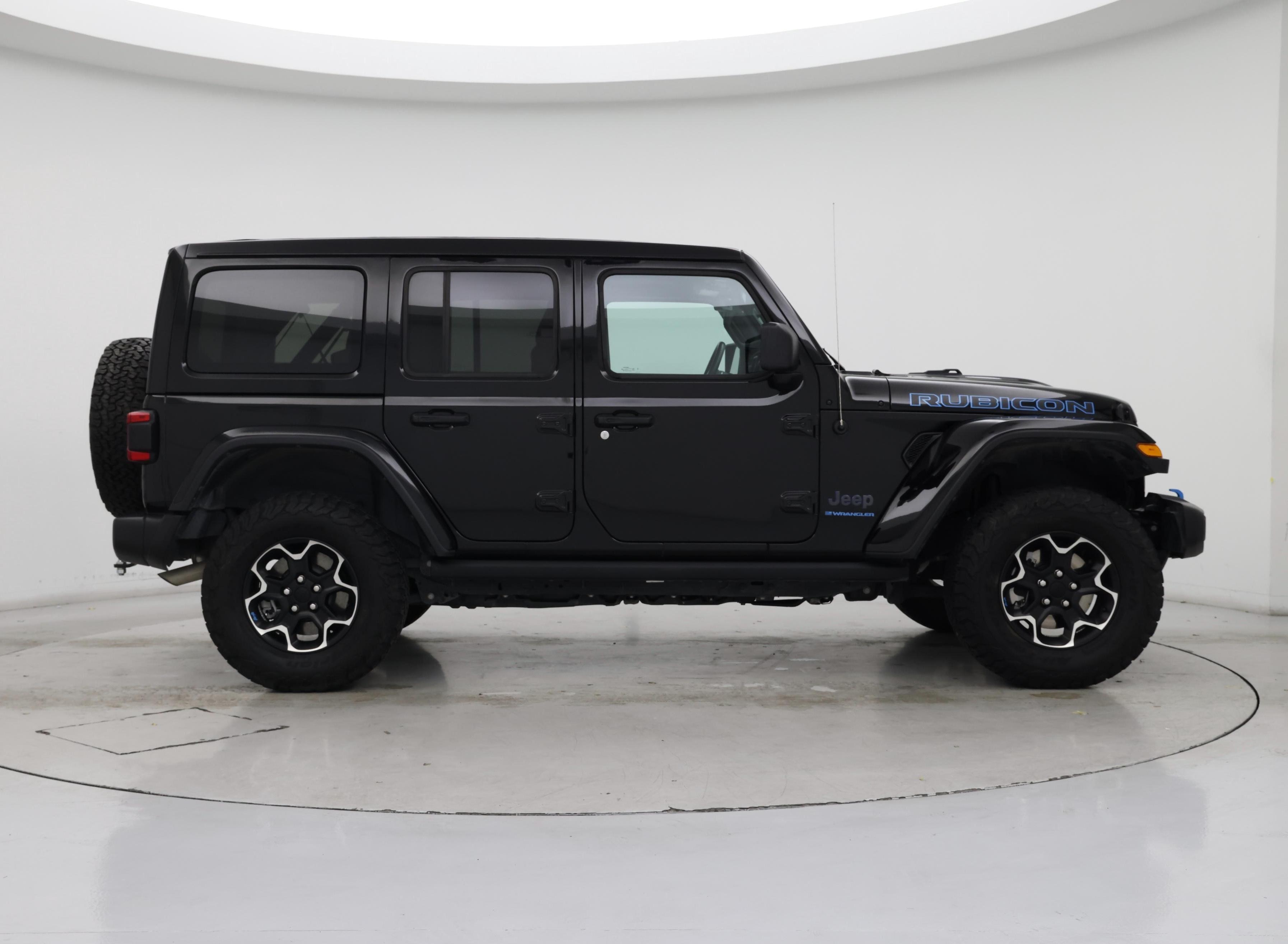 Thumbnail: 2023 Jeep Wrangler - 7