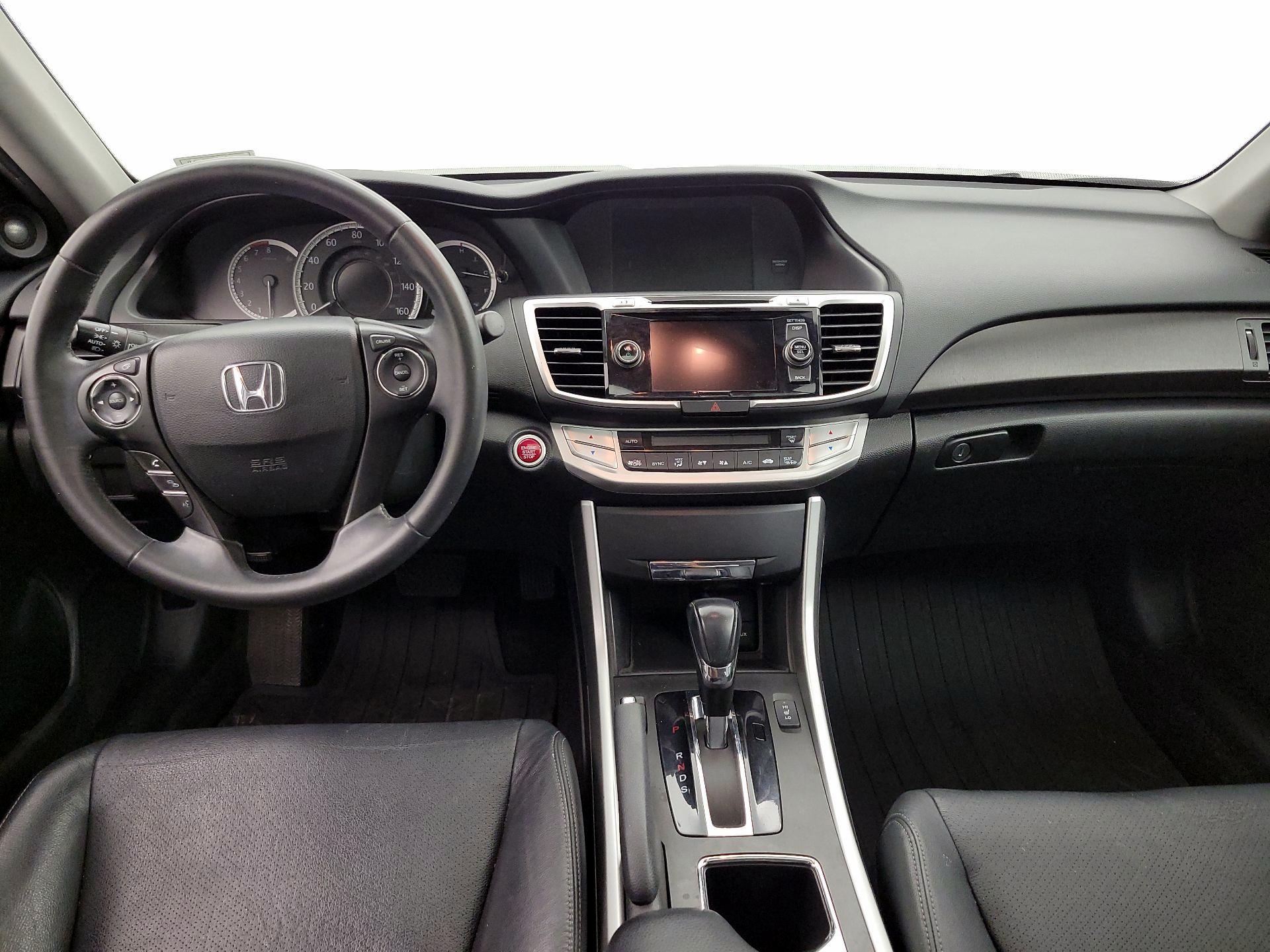 Thumbnail: 2015 Honda Accord - 9