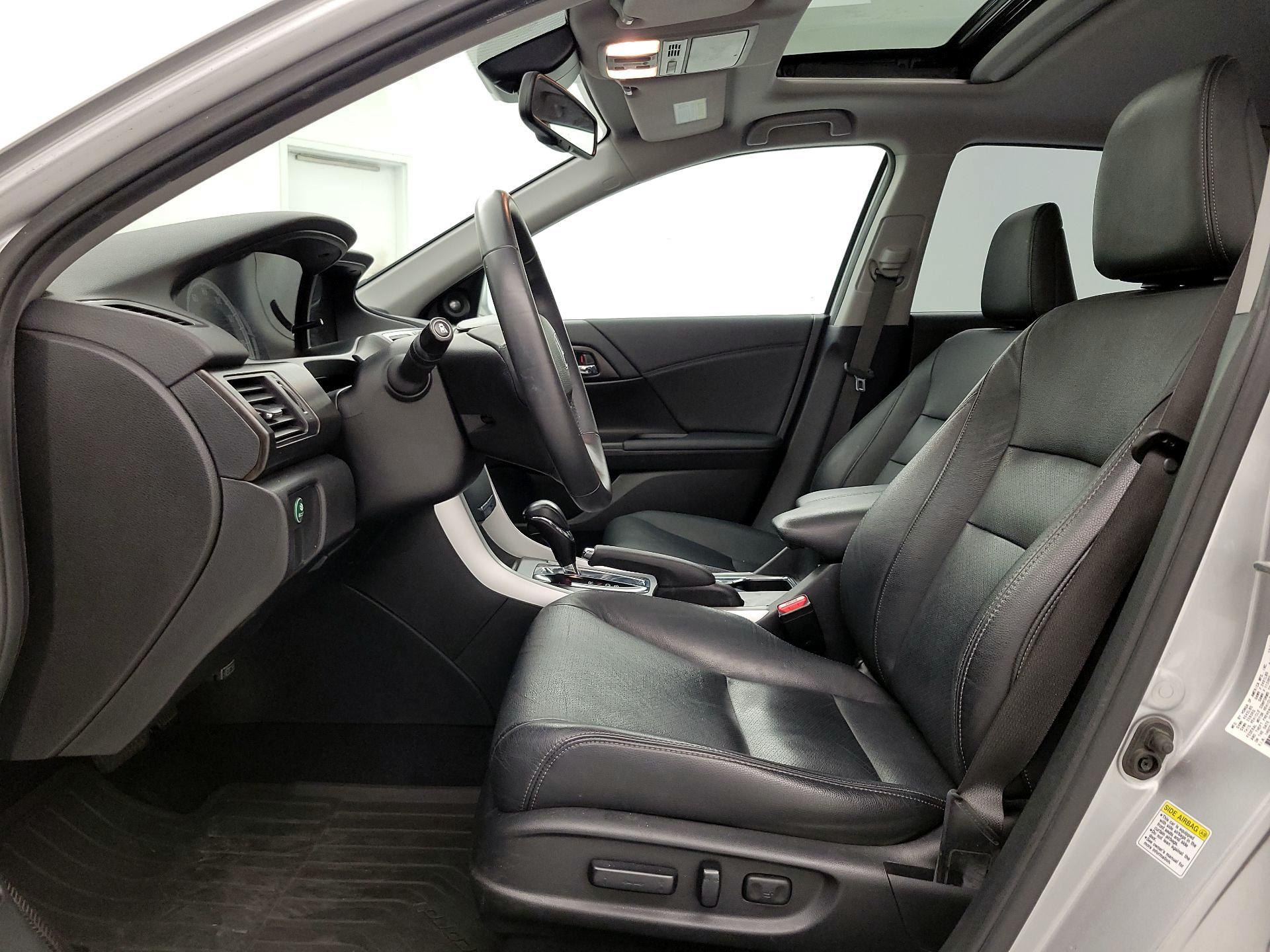 Thumbnail: 2015 Honda Accord - 11