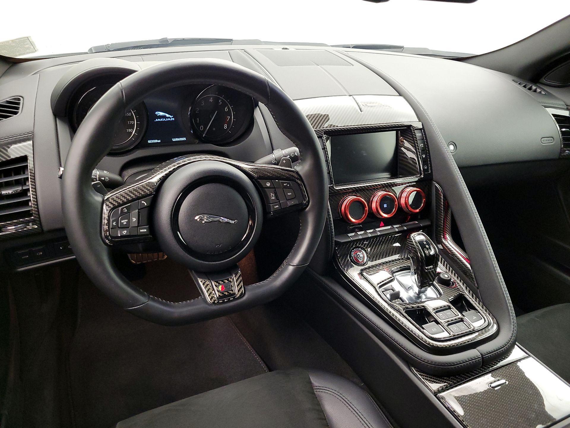 Thumbnail: 2016 Jaguar F-Type - 9