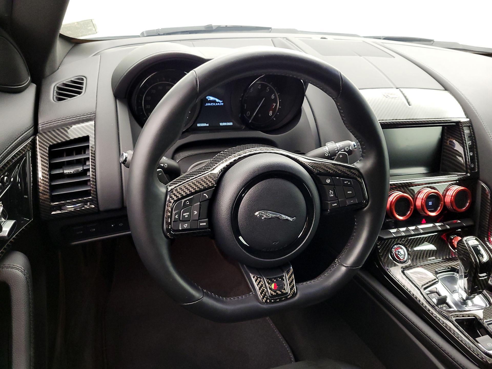 Thumbnail: 2016 Jaguar F-Type - 10