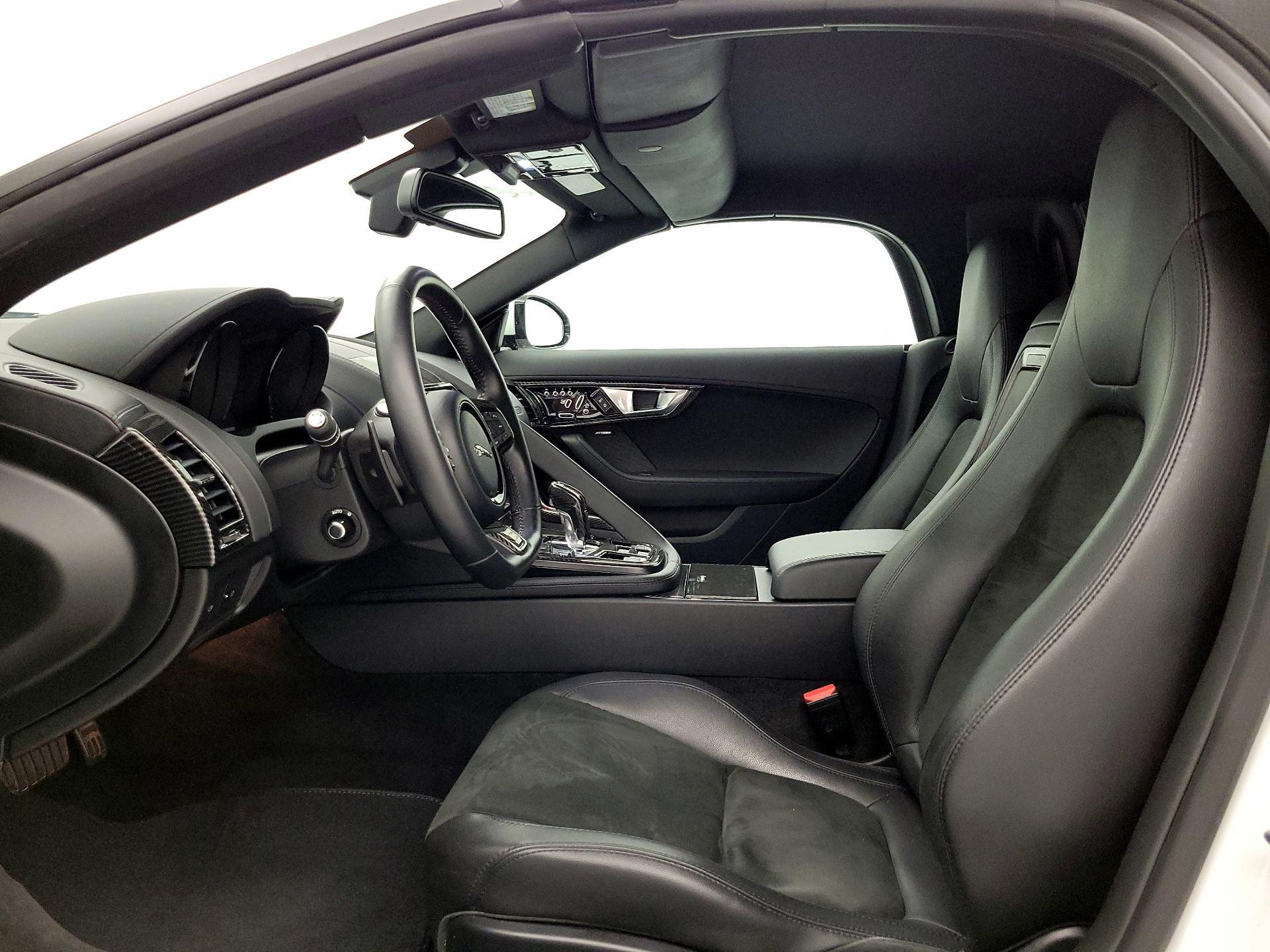 Thumbnail: 2016 Jaguar F-Type - 11