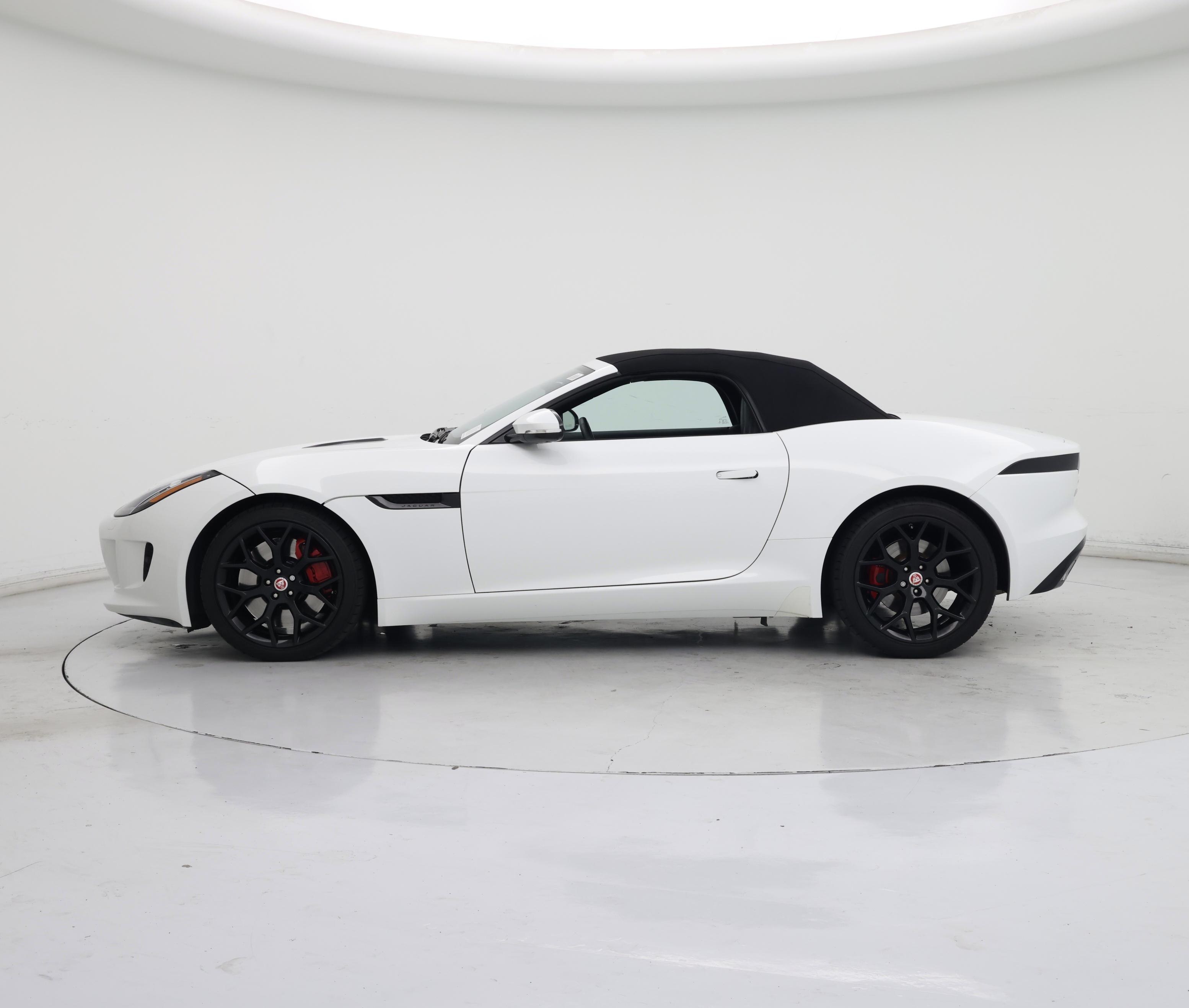 Thumbnail: 2016 Jaguar F-Type - 3