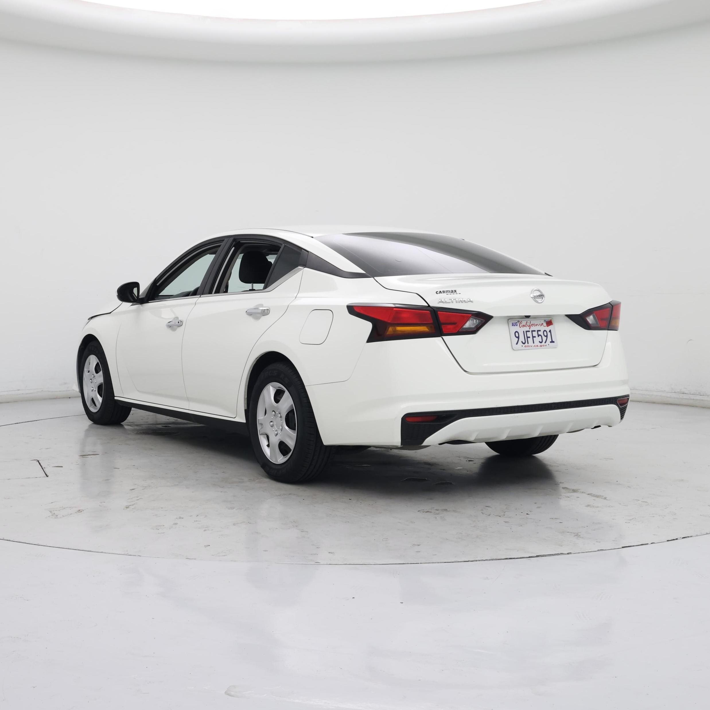 Thumbnail: 2022 Nissan Altima - 2