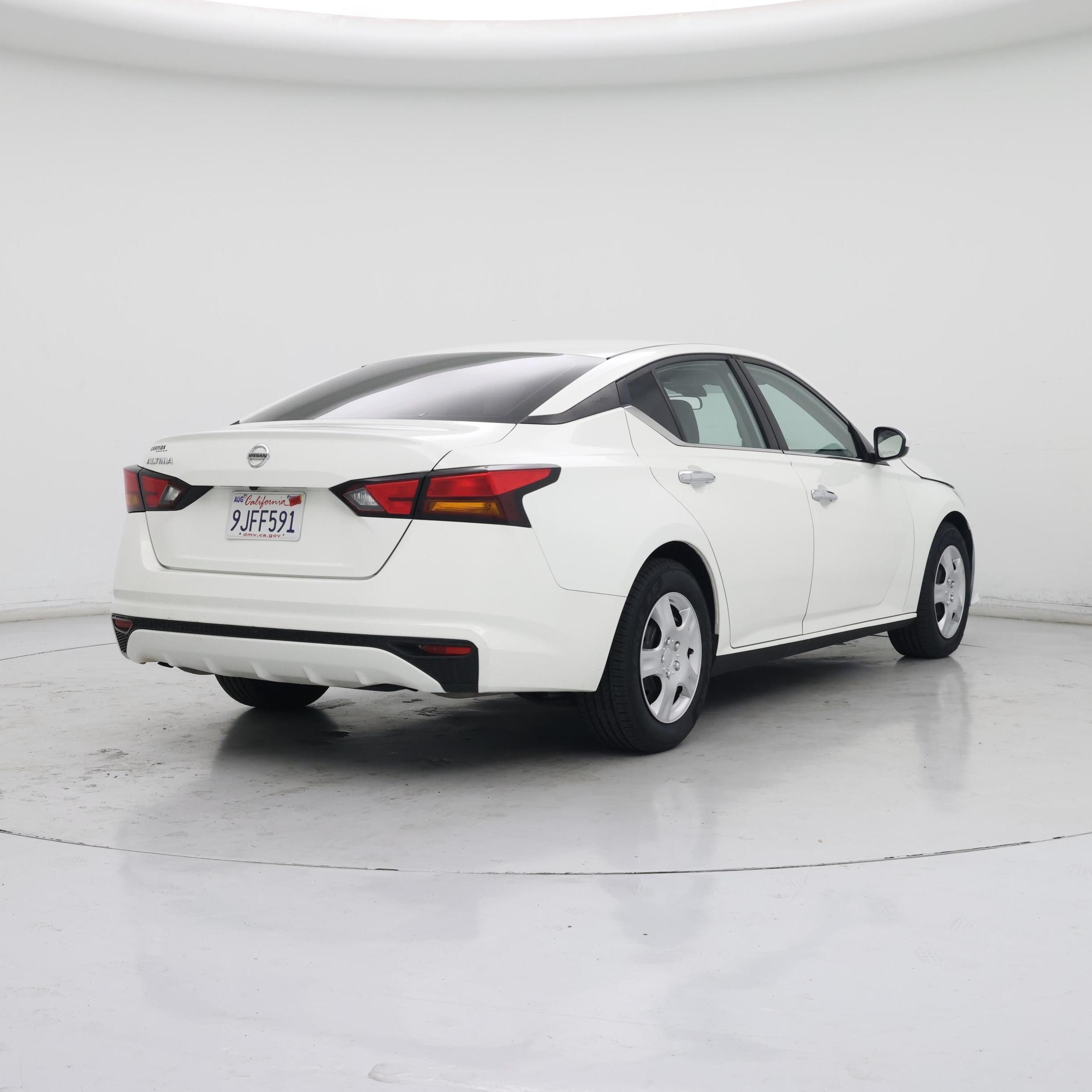 Thumbnail: 2022 Nissan Altima - 8