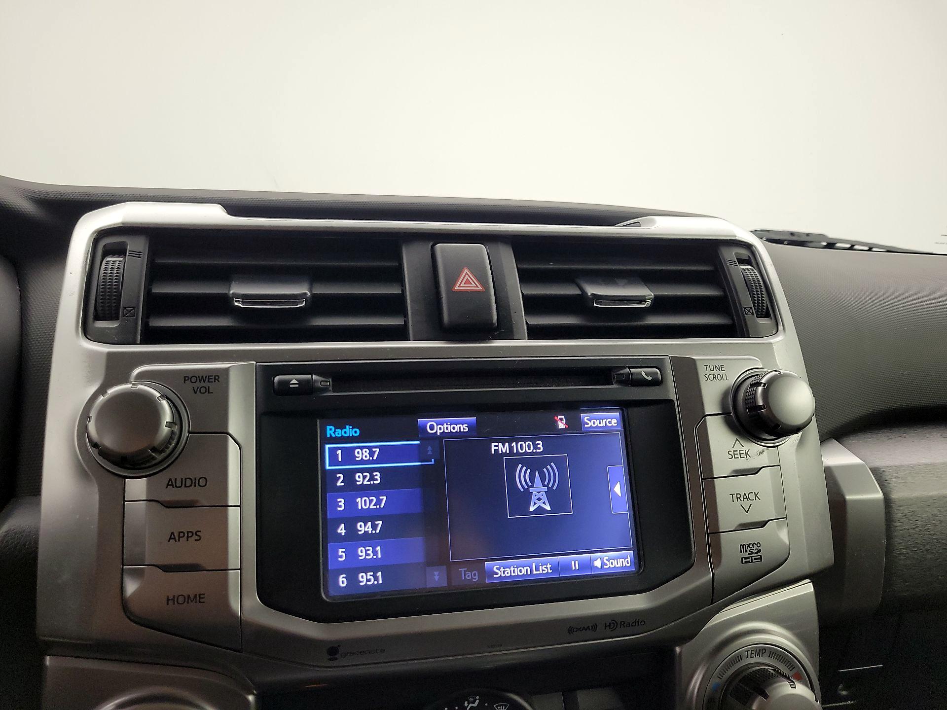 Thumbnail: 2018 Toyota 4Runner - 16