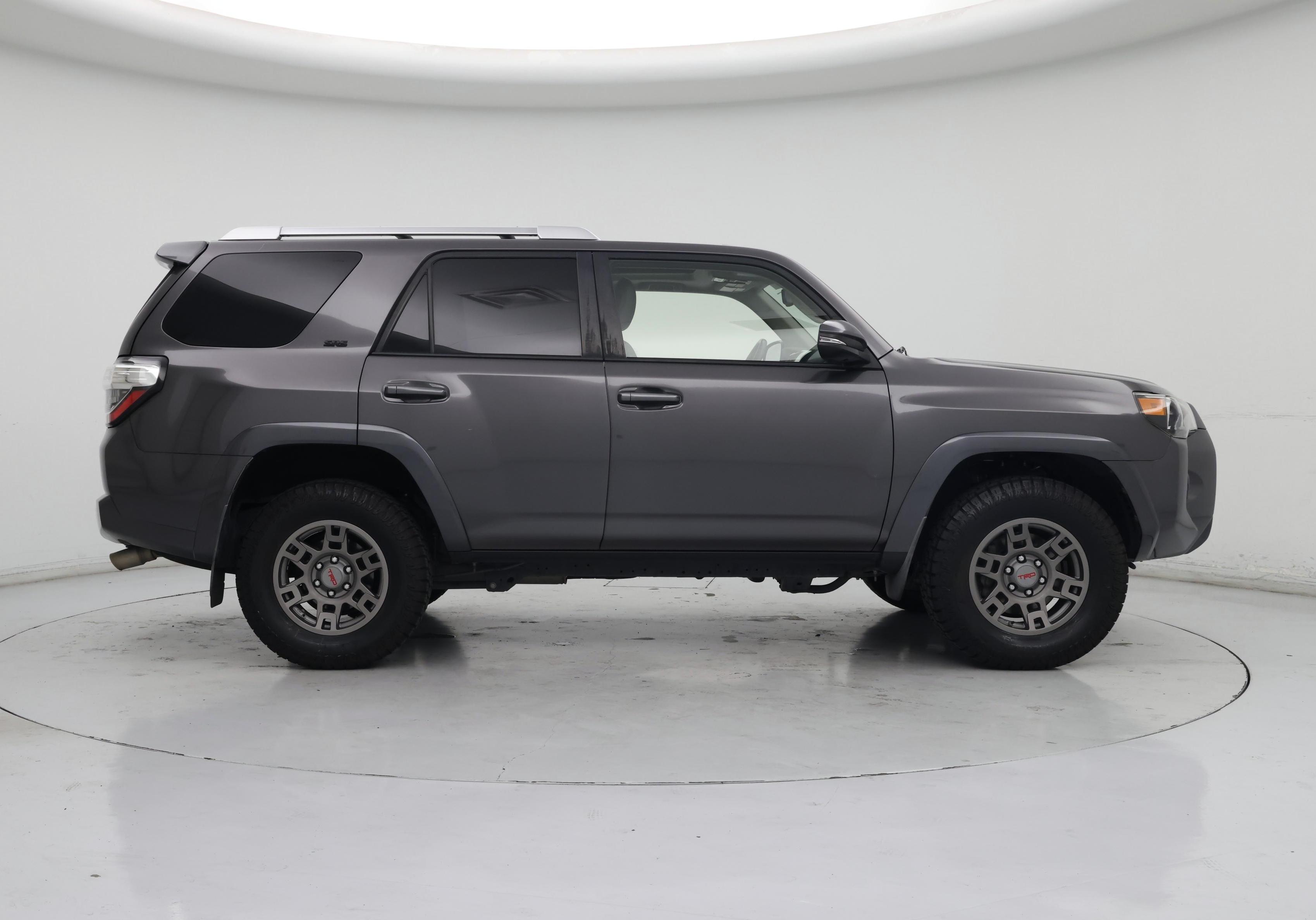Thumbnail: 2018 Toyota 4Runner - 7