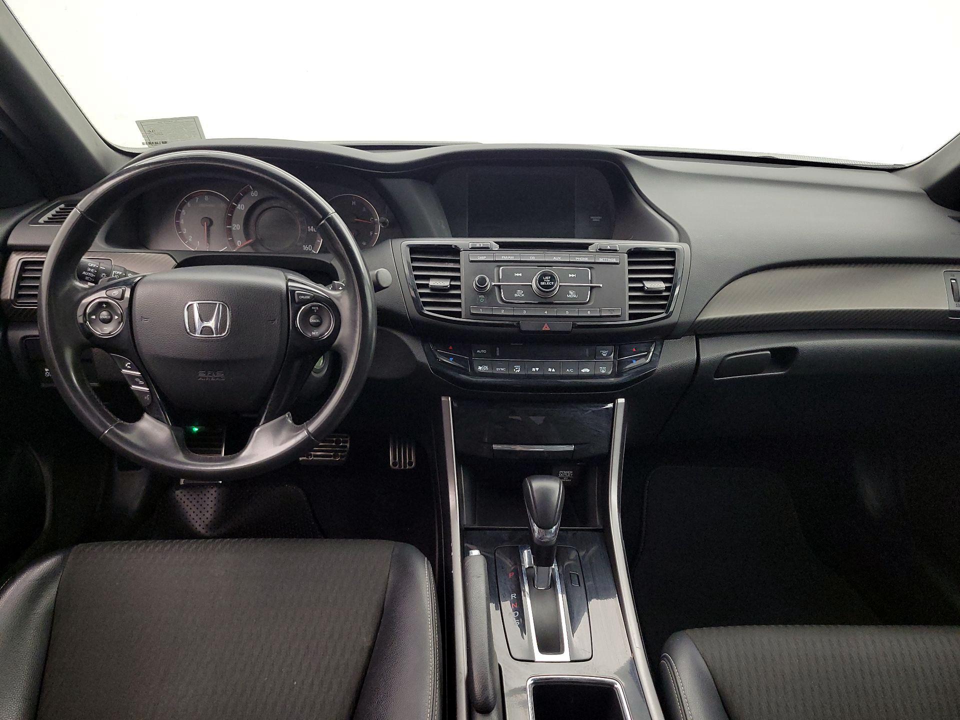 Thumbnail: 2017 Honda Accord - 9