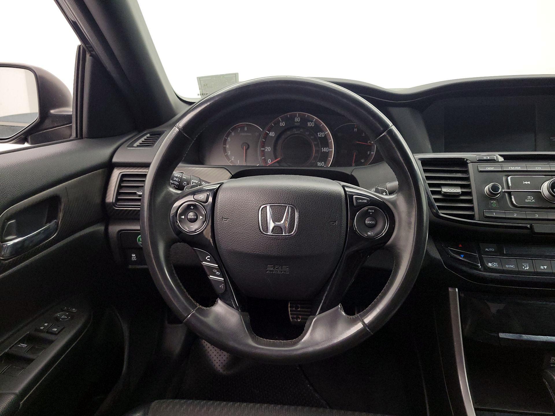 Thumbnail: 2017 Honda Accord - 10